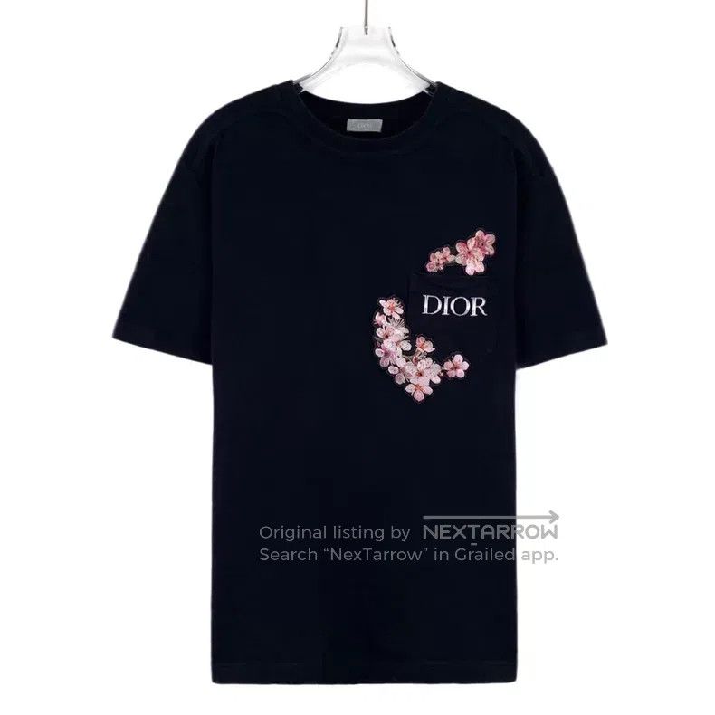 Dior Dior Black cherry blossom embroidered pocket round-neck co Size US M / EU 48-50 / 2 - 1 Thumbnail