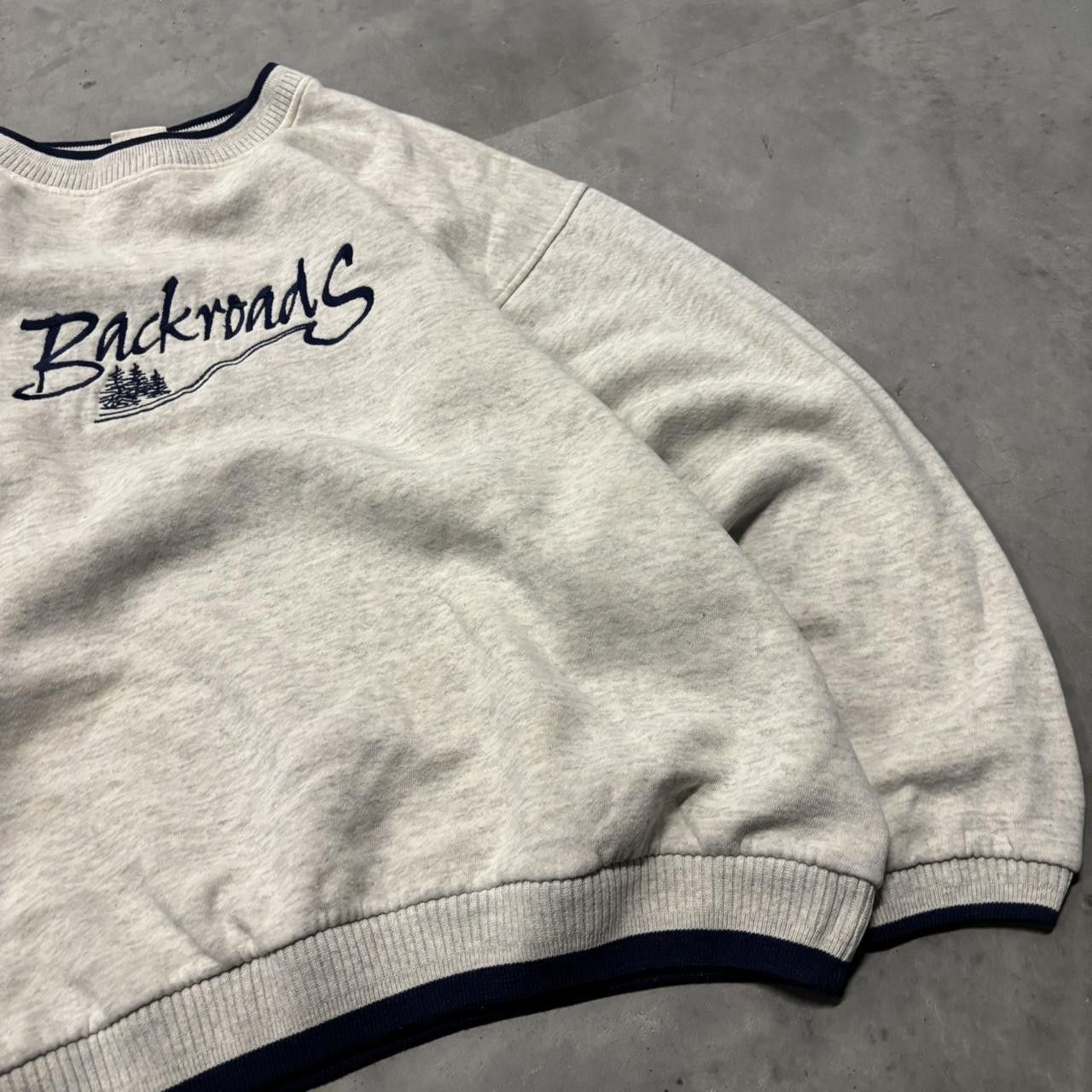 Japanese Brand × Vintage Crazy Vintage 90s Grey Backroads Embroidered Spellout Essential Crewneck! Size US XL / EU 56 / 4 - 4 Thumbnail