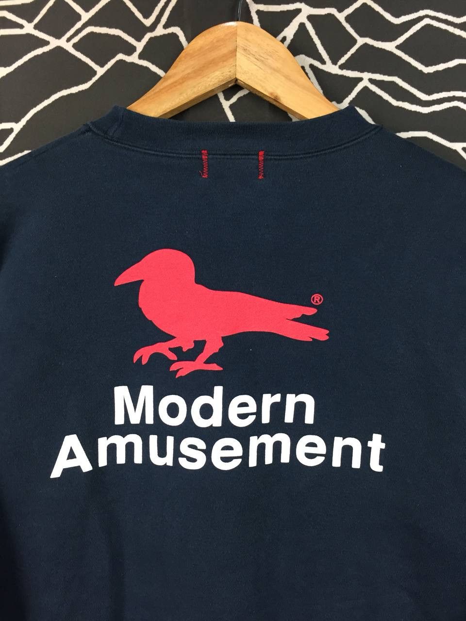 Modern Amusement Vtg Modern Amusement Crow Logo Boxy Fit Sweatshirt Size US M / EU 48-50 / 2 - 3 Thumbnail