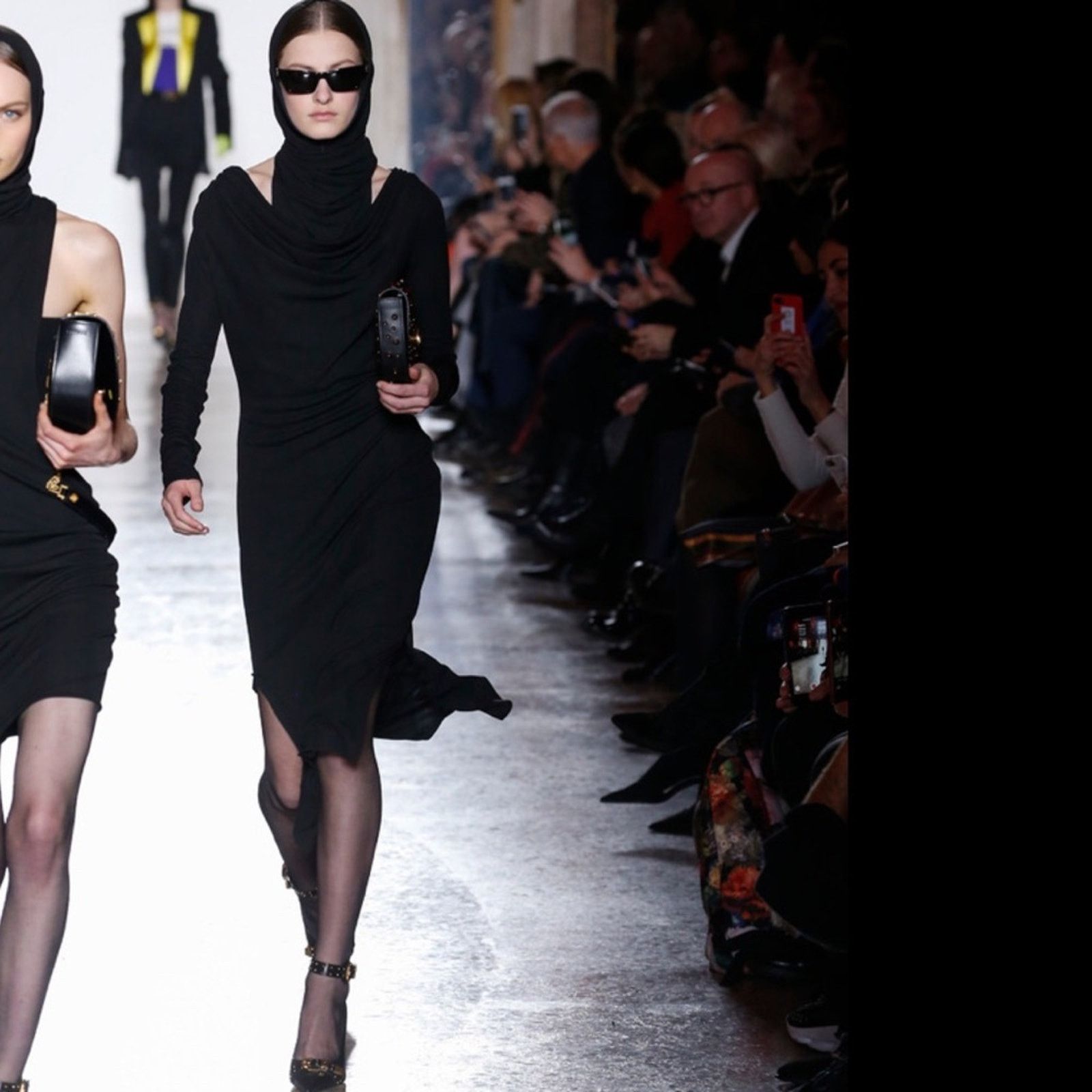 Versace NWT Versace Black Fitted Midi Dress size EU42 US6 Size M / US 6-8 / IT 42-44 - 3 Thumbnail