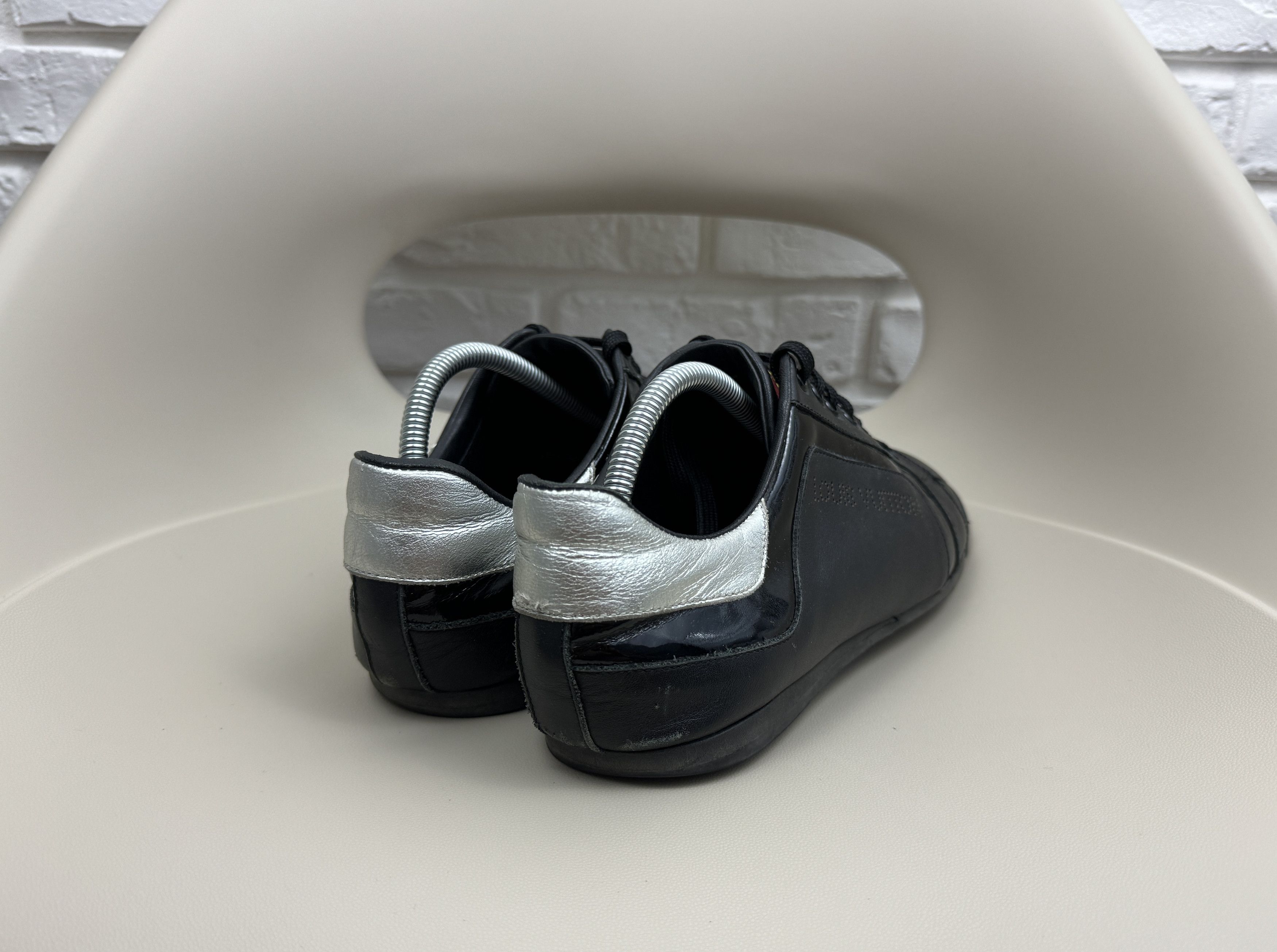 Louis Vuitton Louis Vuitton Clipper Leather Sneakers Logo Low Top Size 42 Size US 9 / EU 42 - 3 Thumbnail