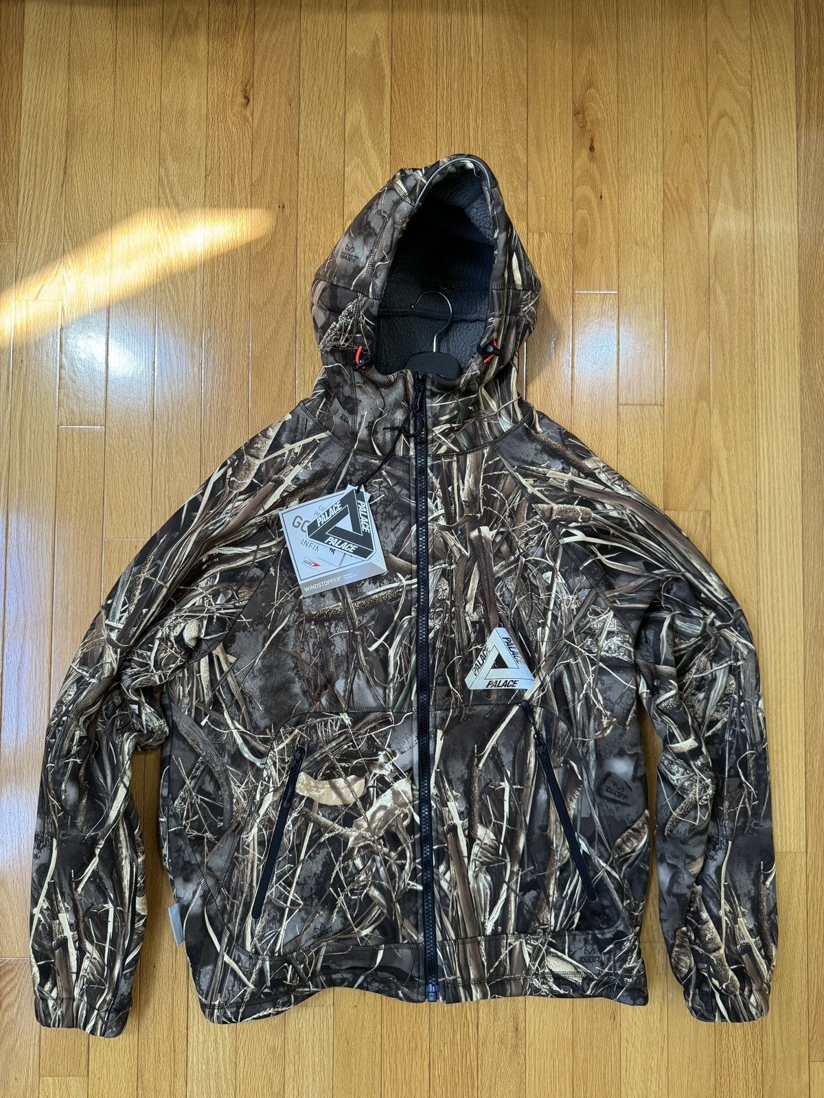 Palace Palace Gore-Tex Realtree Max 7 Camo Windstopper Jacket