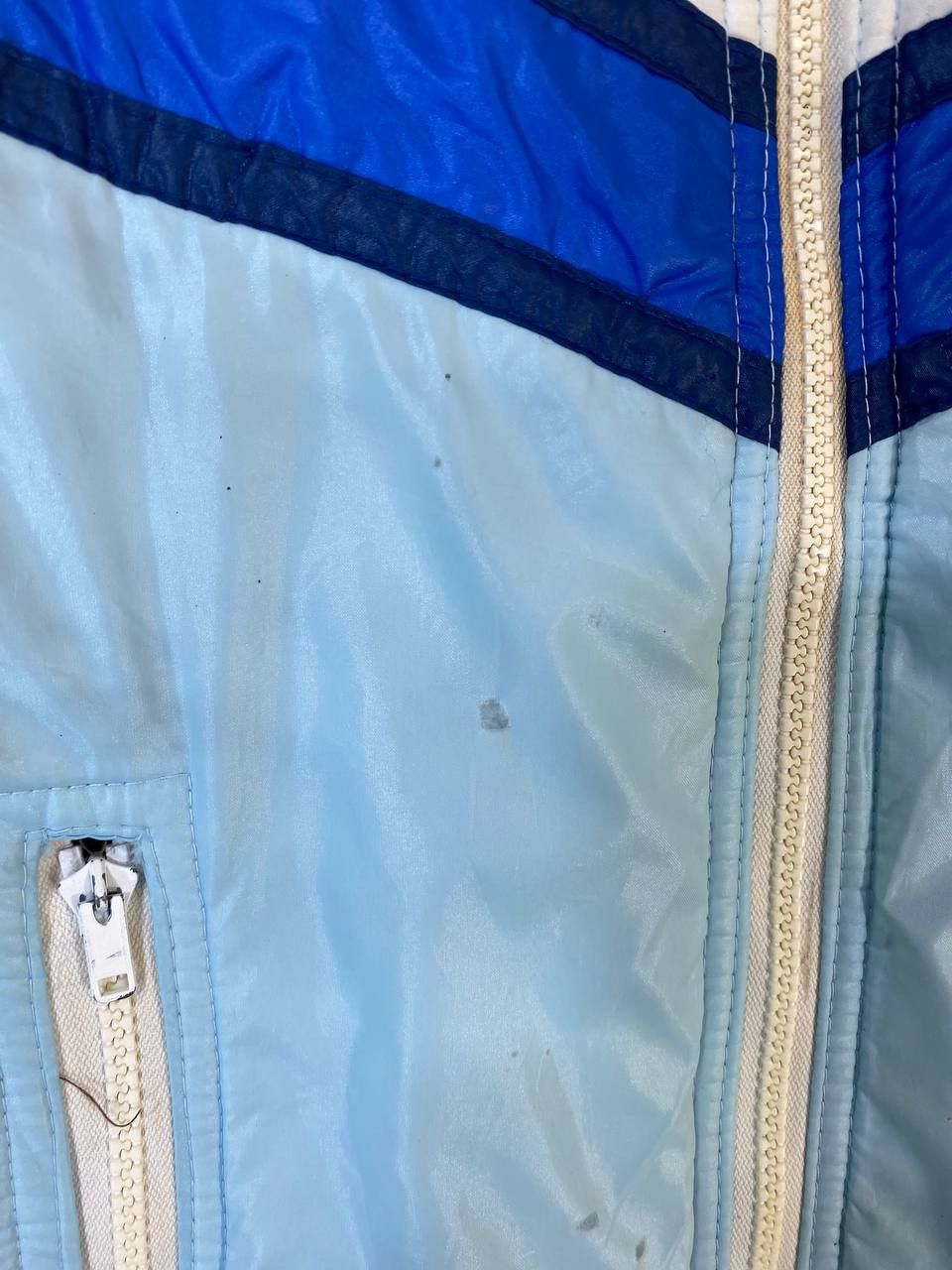 Vintage vintage skiwear retro puffer jacket nice design Size US L / EU 52-54 / 3 - 4 Thumbnail
