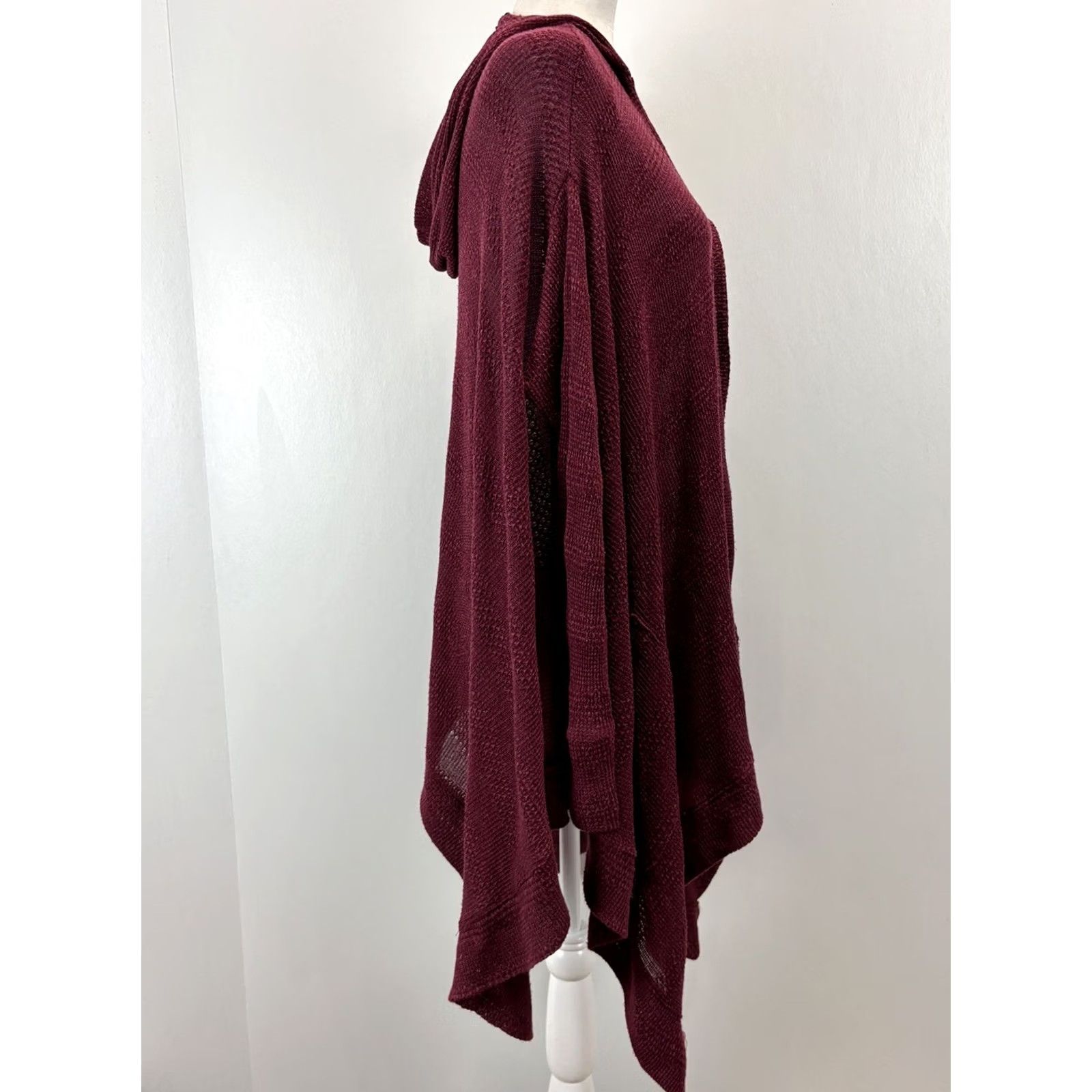 American Eagle Outfitters American Eagle Hooded Cardigan Sweater Medium Asymmetric Oversized Women’s Size M / US 6-8 / IT 42-44 - 4 Thumbnail