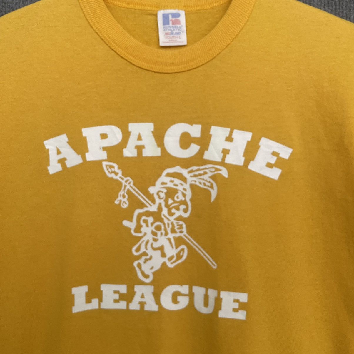 Russell Athletic × Vintage Vintage 1990s Russell Athletics x Apache League T Shirt Size US S / EU 44-46 / 1 - 2 Thumbnail