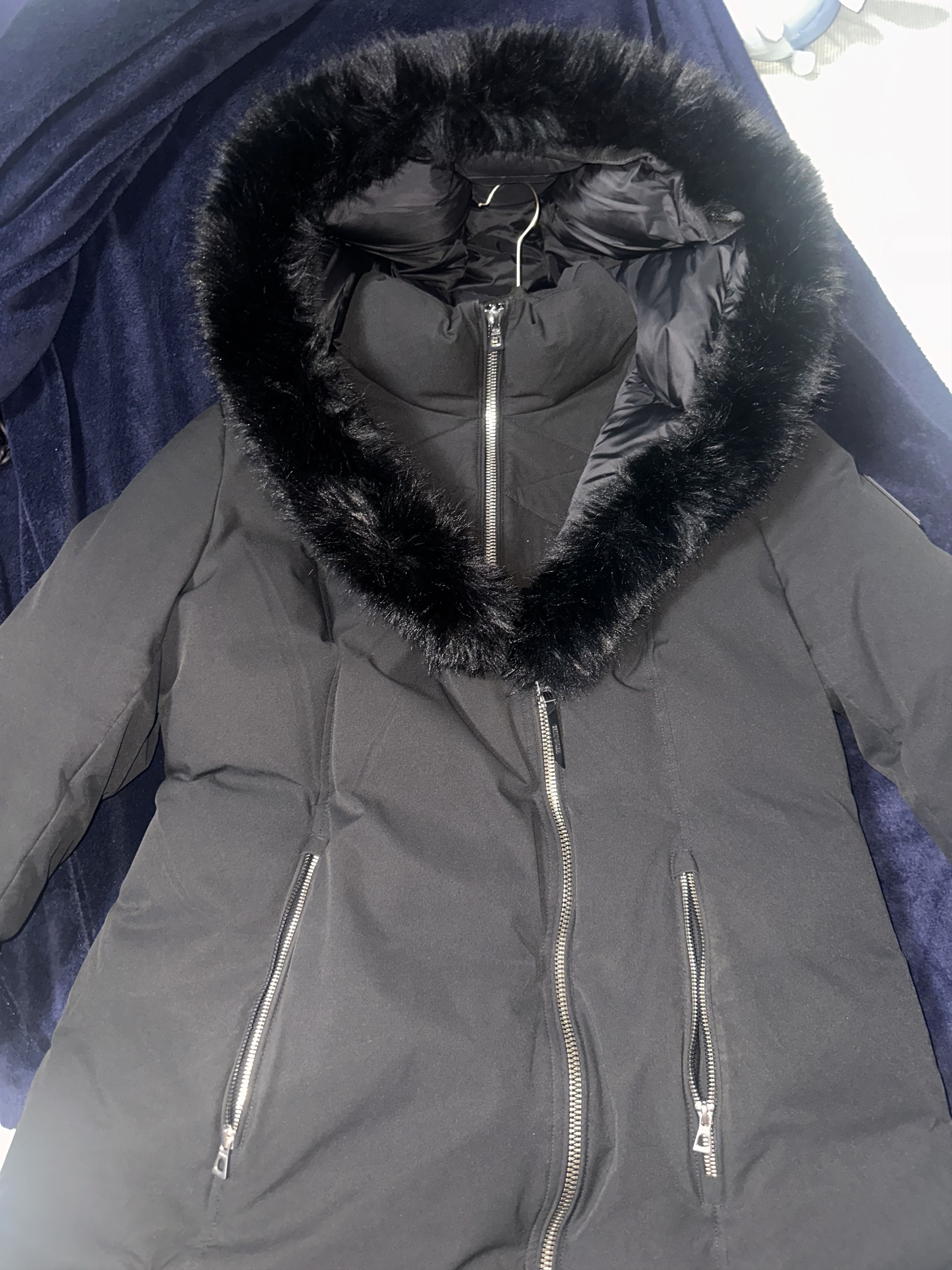 Rudsak WOMEN'S MID-LENGTH DOWN PARKA WITH VEGAN LEATHER SLEEVES Size L / US 10 / IT 46 - 2 Thumbnail