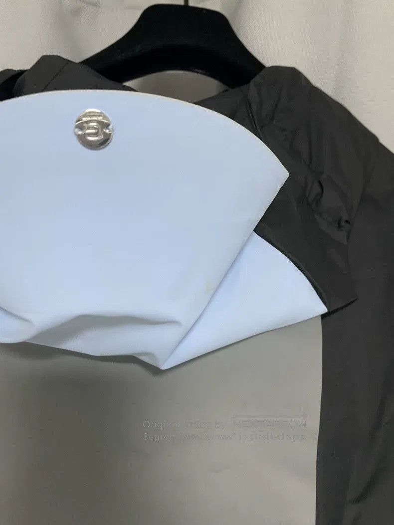 Givenchy Givenchy Men's Windbreaker Jacket (Size L) Size US L / EU 52-54 / 3 - 4 Thumbnail
