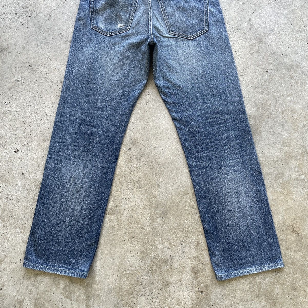 Japanese Brand Vintage Japanese Distressed Jeans Faded Denim Pants W31 Size US 31 - 9 Thumbnail