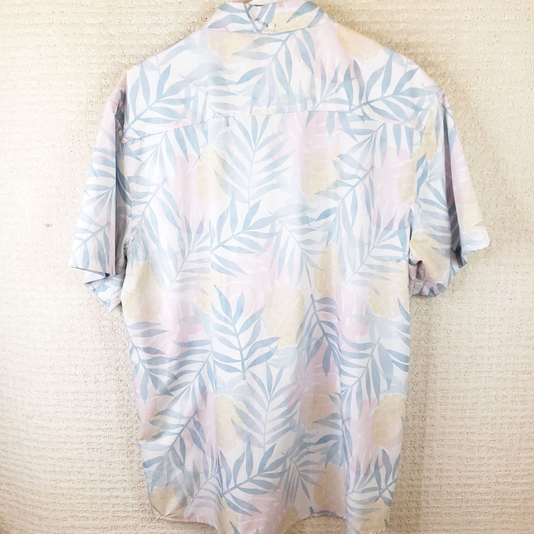 Vintage VINTAGE Hawaiian Shirt Mens XL Blue Floral Beachy Camp Tiki Enow Poly Spandex Shirt (Vintage Summer) Size US XL / EU 56 / 4 - 7 Thumbnail