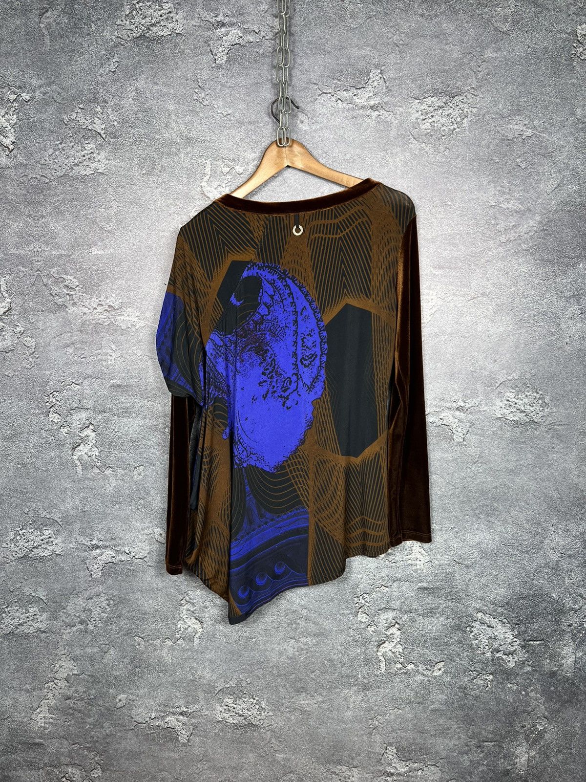 Desigual Save the Queen Asymmetric Velvet Sleeve Jumper Top Size XL / US 12-14 / IT 48-50 - 18 Thumbnail