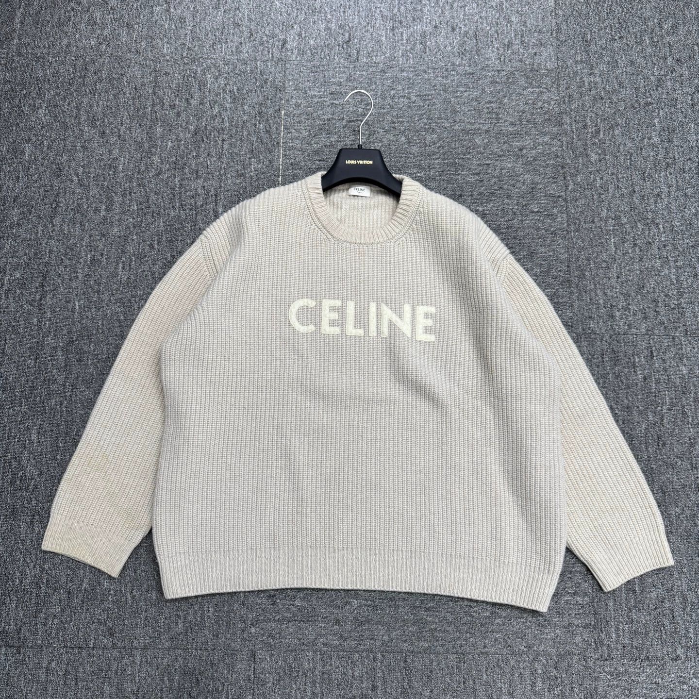 Celine Celine Embroidered Logo Wool Knit Sweater M 98 New Size M / US 6-8 / IT 42-44 - 1 Thumbnail
