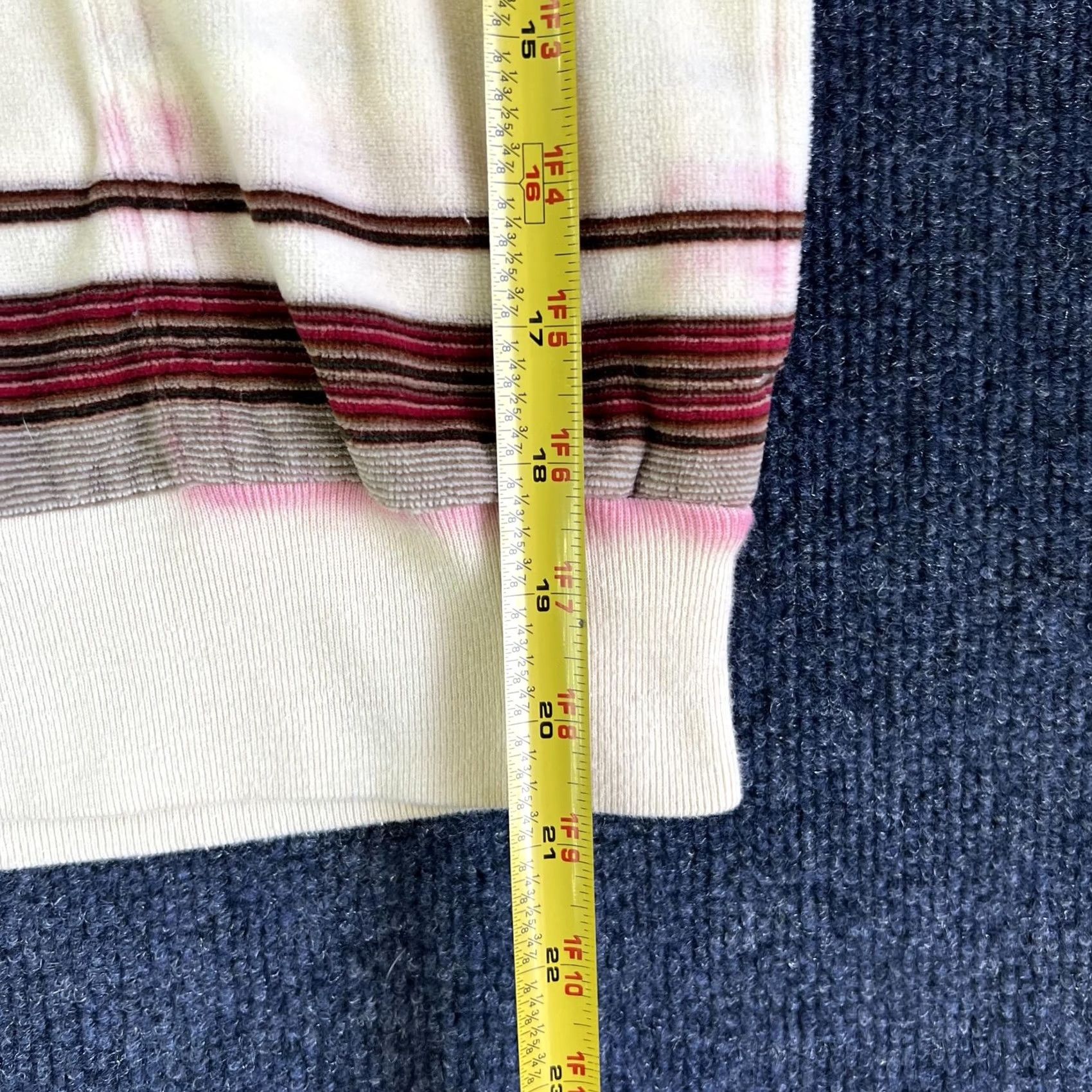 Vintage Vintage Chemise by Kennington Sweater Mens Small Cream Stripe V Neck Retro 70s Size US S / EU 44-46 / 1 - 7 Thumbnail