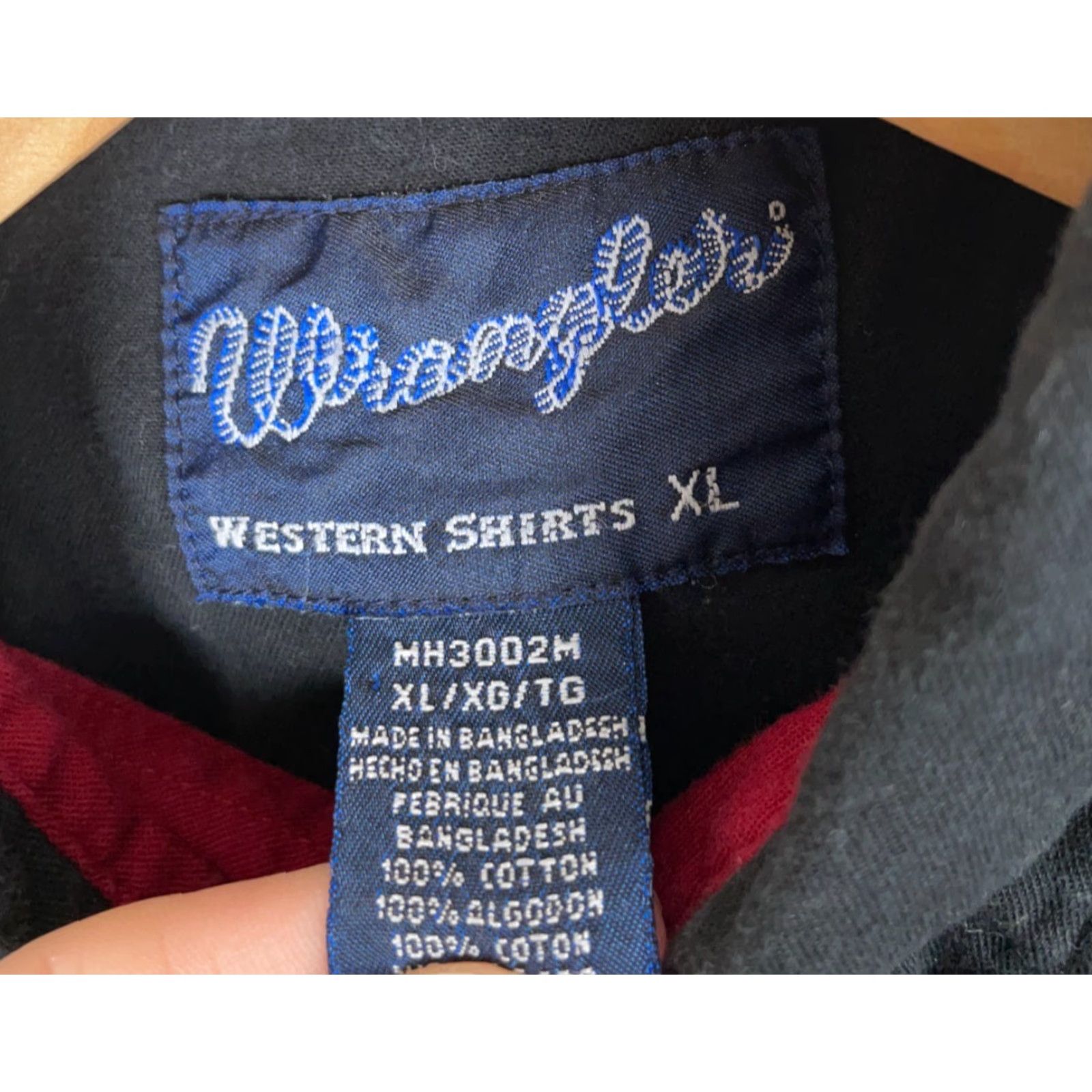 Wrangler VINTAGE Wrangler Western Shirt Men XL Black Red Gray Striped Cotton Button-Down Cowboys 90s Western Theme Mens XL Size US XL / EU 56 / 4 - 3 Thumbnail
