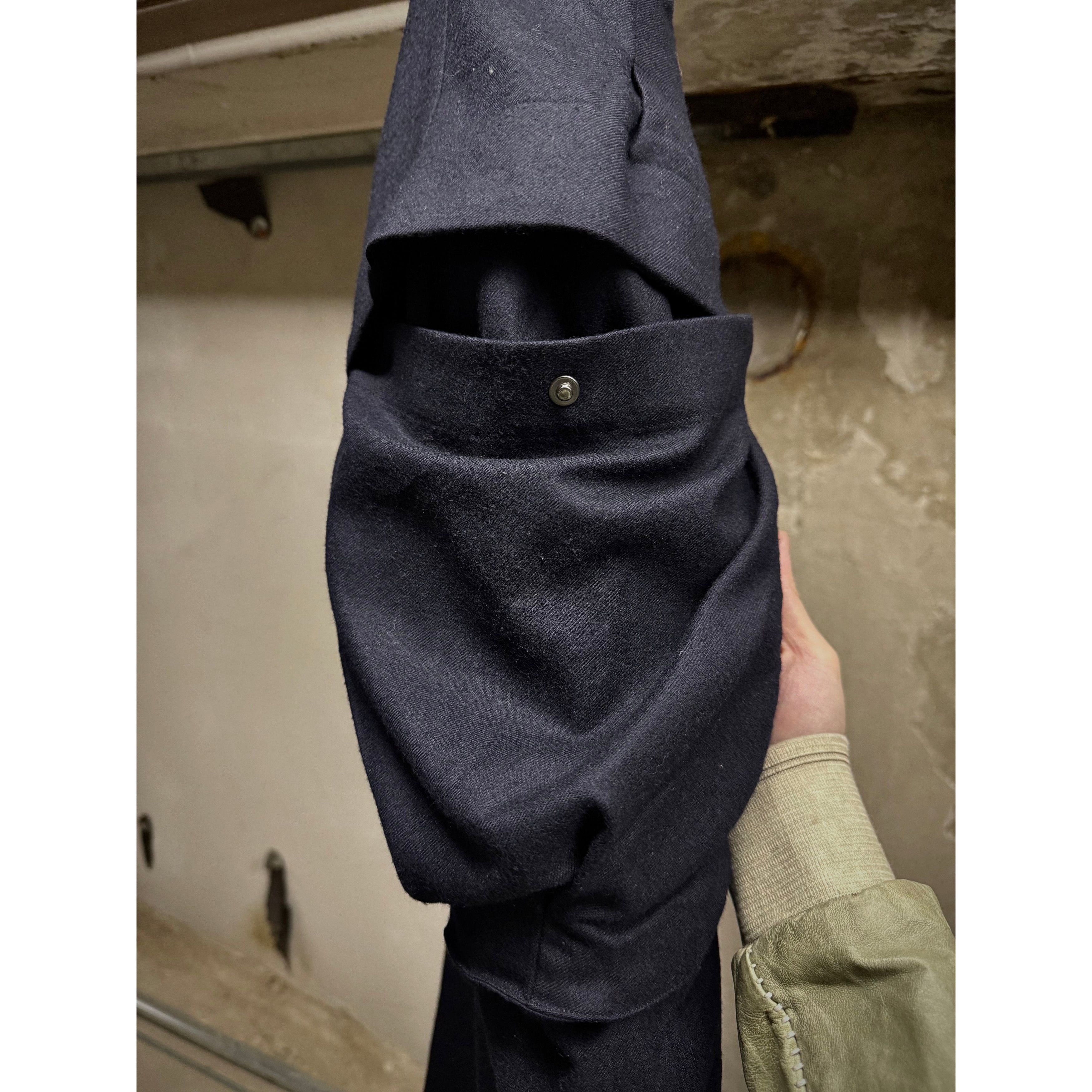 Devoa DEOVA 2010s Dark Navy Wool J-cut Cargos Pants Size US 29 - 3 Thumbnail