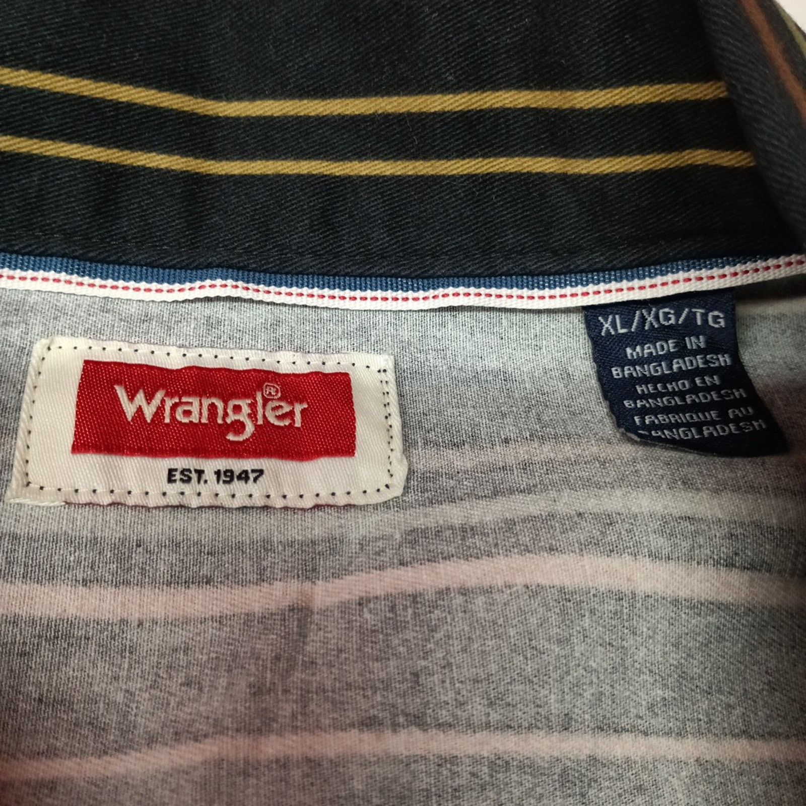 Wrangler Wrangler Jacket Overshirt Outdoor Shacket Size XL Caviar Size US XL / EU 56 / 4 - 5 Thumbnail