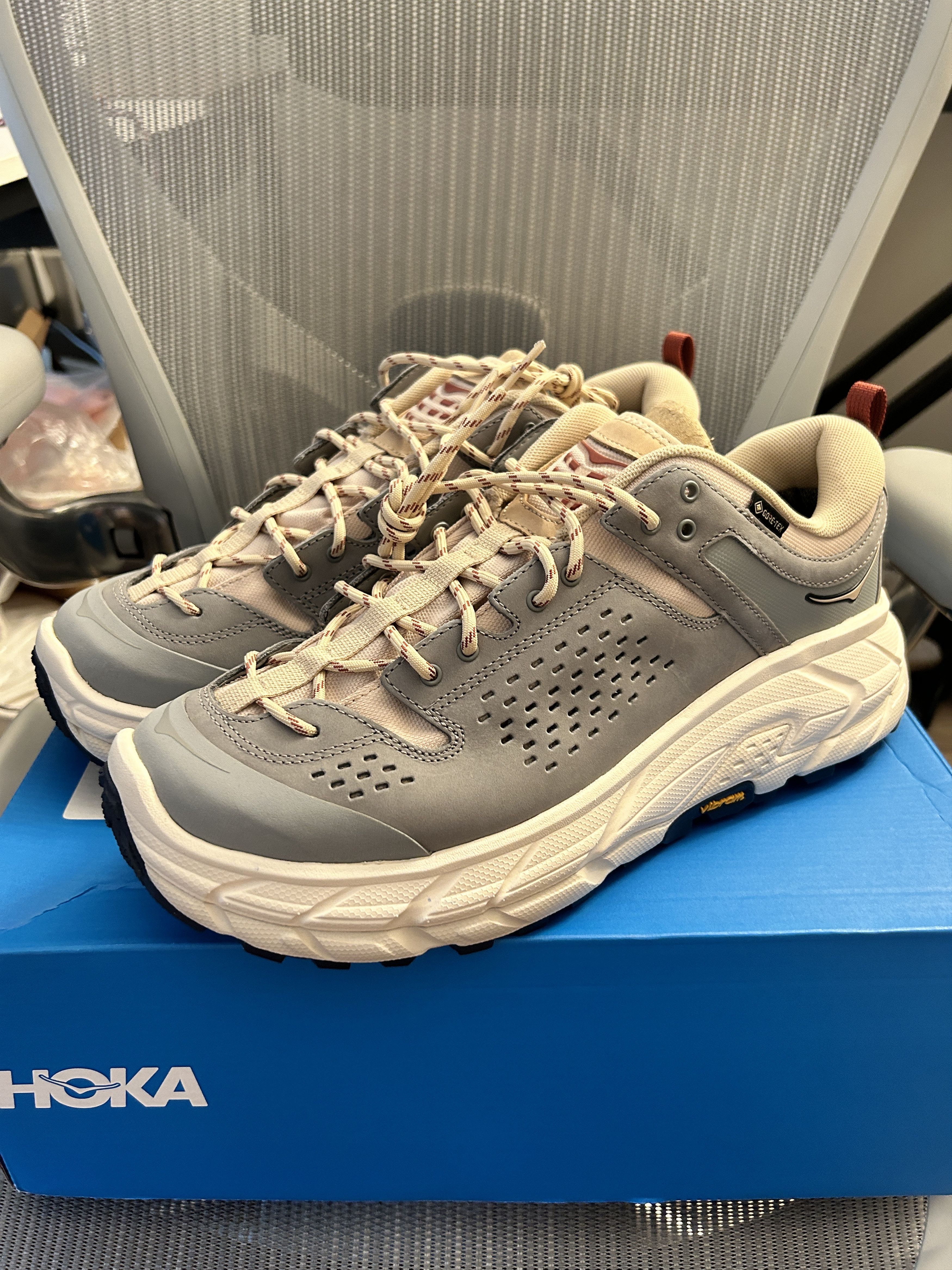 Hoka Tor Ultra GORE-TEX Low Limestone Shifting Sand Size US 12 / EU 45 - 1 Thumbnail