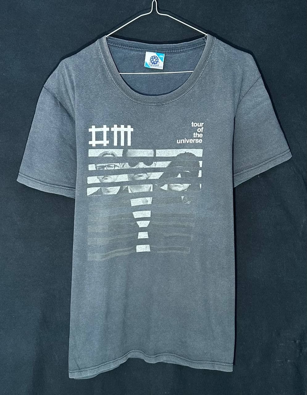 Vintage Depeche Mode Tour of the Universe 2009 t shirt Starworld Size US XL / EU 56 / 4 - 1 Thumbnail