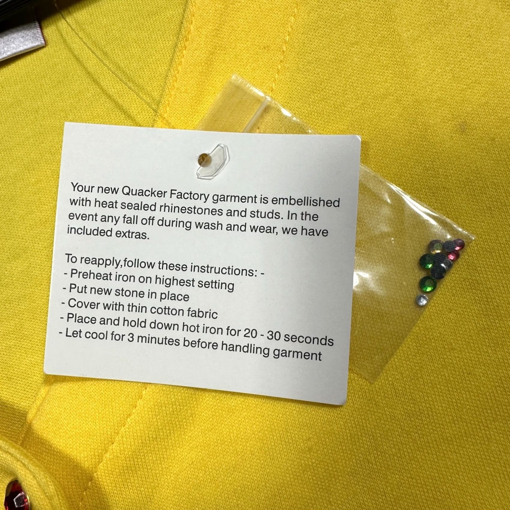 Quacker Factory Quacker Factory Cardigan Womens L Yellow Stretch Knit 3/4 Sleeve V-Neck Size L / US 10 / IT 46 - 3 Thumbnail