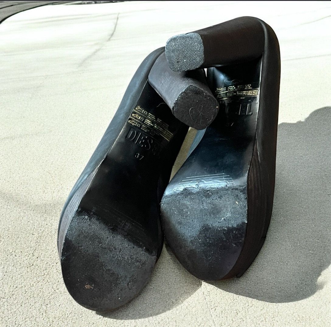 Diesel × Vintage Black Diesel women boot heels Size 37 Y2K archive avantgard Size US 7 / IT 37 - 8 Thumbnail