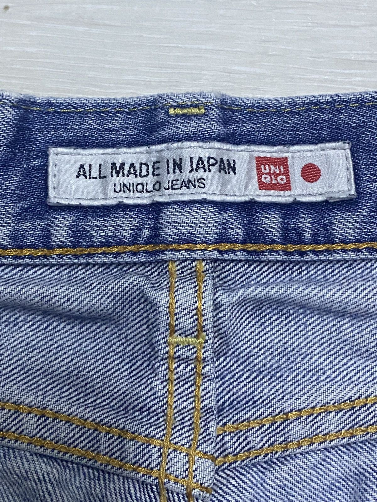 Uniqlo All Made In Japan Uniqlo Distressed ButtonFly Straight Jeans Size US 31 - 16 Thumbnail