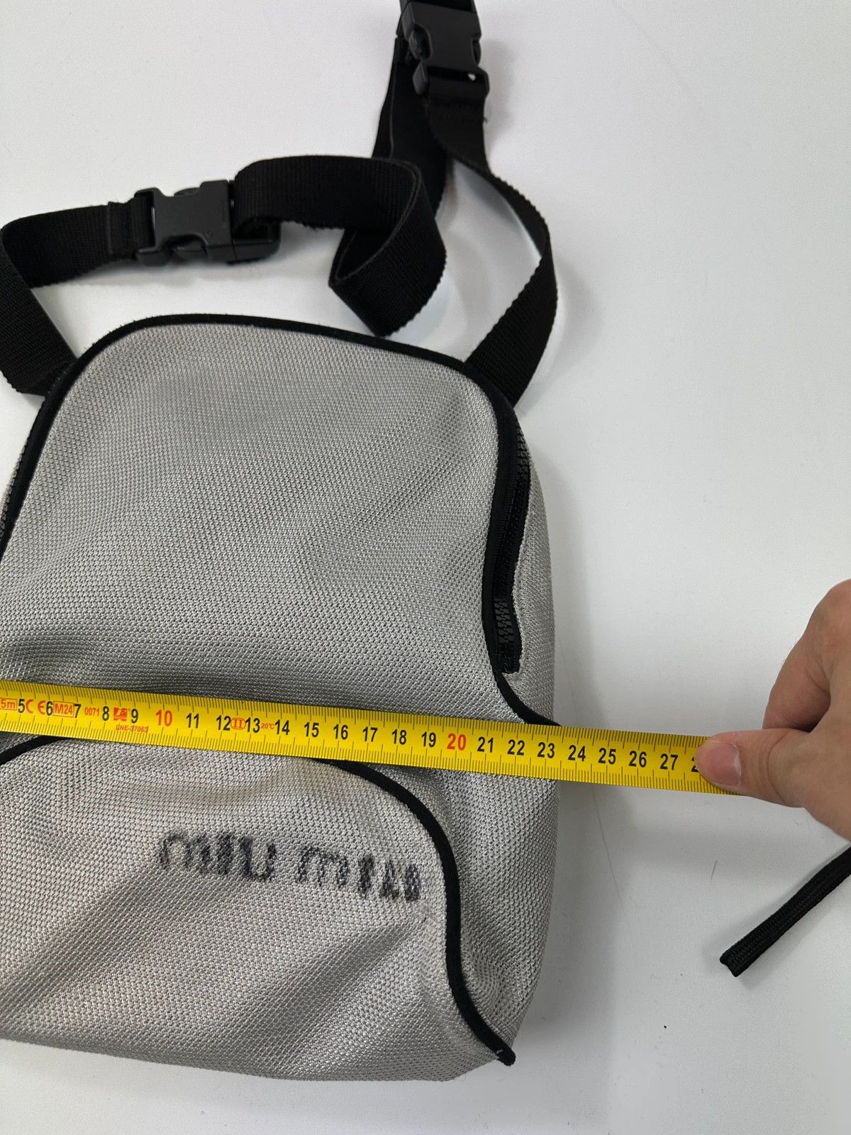 Miu Miu Miu Miu SS99 Grey Mesh 2in1 Chest Bag Backpack Size ONE SIZE - 16 Thumbnail
