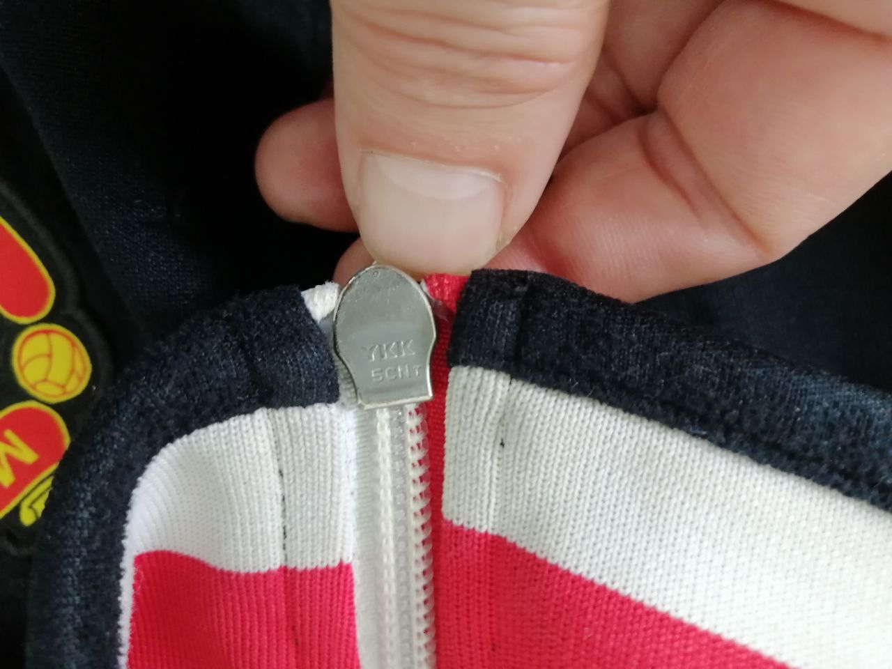 Nike MANCHESTER UNITED 2013 FOOTBALL SOCCER TRACK JACKET NIK Size US XL / EU 56 / 4 - 6 Thumbnail