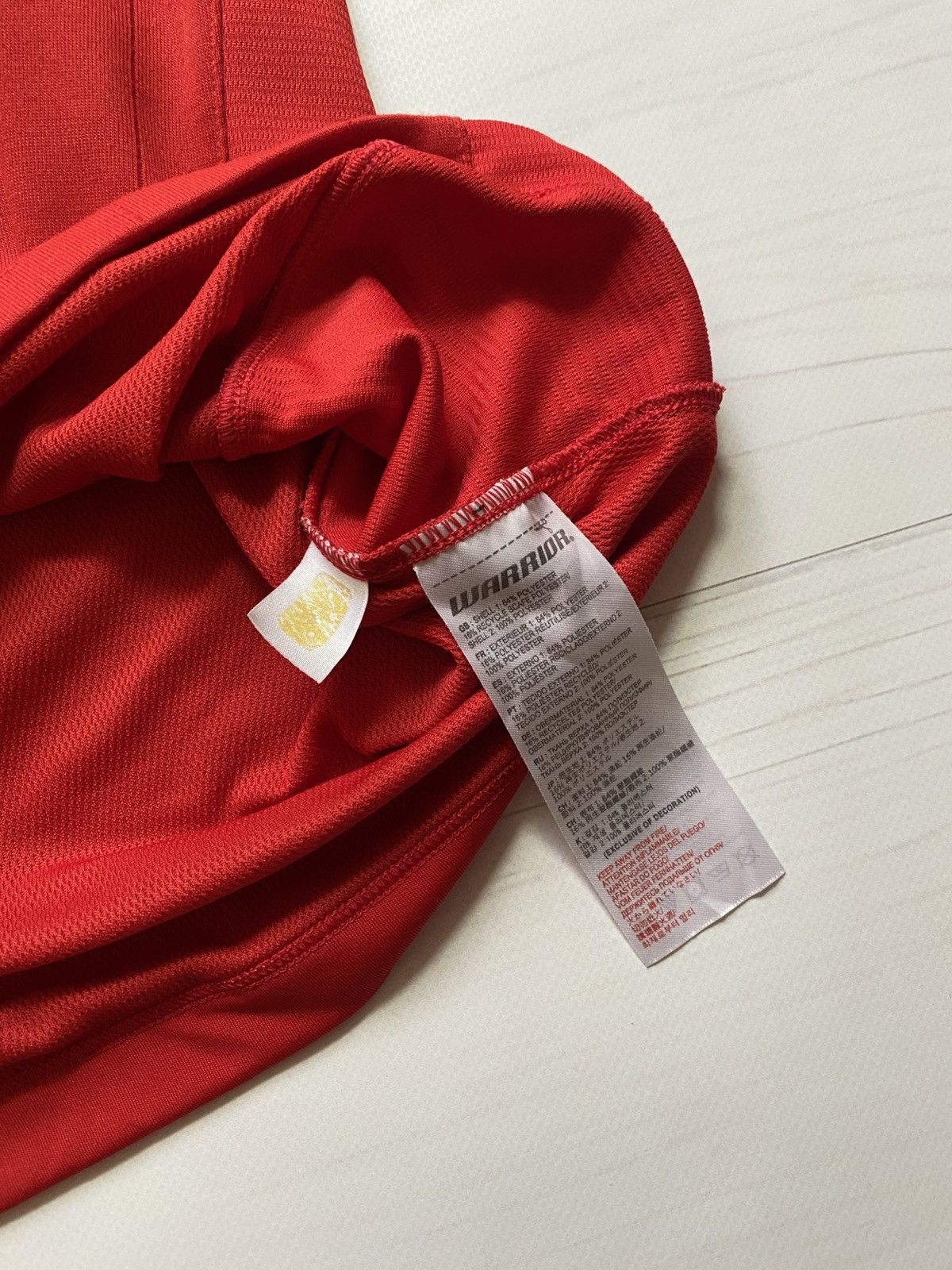 Warrior Vintage Warrior Liverpool 2012/13 home soccer jersey t shirt Size US M / EU 48-50 / 2 - 4 Thumbnail