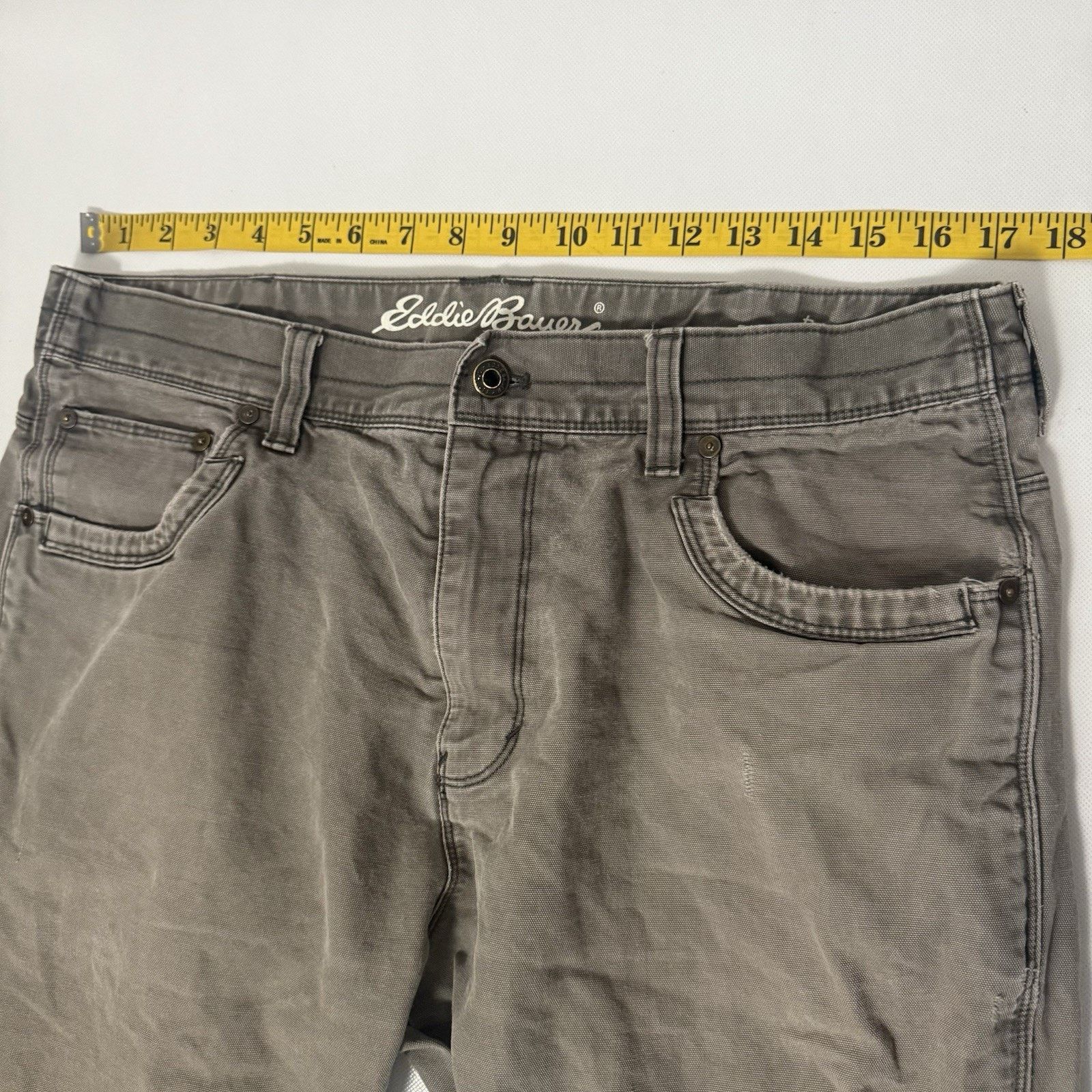 Eddie Bauer Eddie Bauer Relaxed Fit Canvas Pants Outdoor Workwear Hiking Size US 34 / EU 50 - 5 Thumbnail