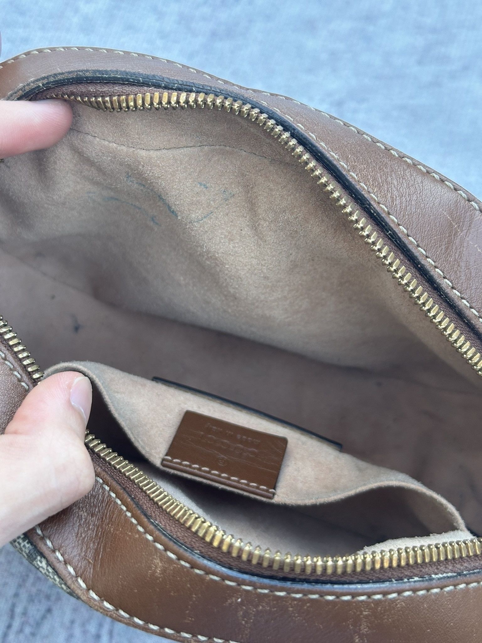 Gucci Gucci Crossbody Chain Bag Supreme GG Monogram Butterflies Size ONE SIZE - 12 Thumbnail