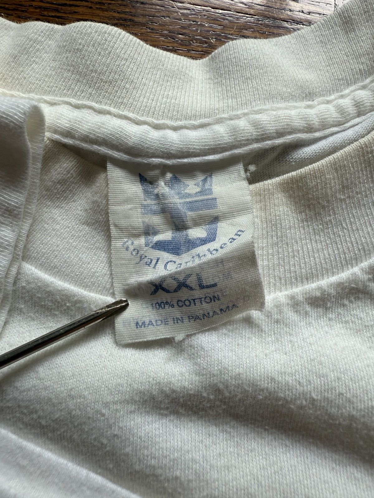 Vintage Vintage Majesty of the Seas Royal Caribbean Graphic Tee Size US XL / EU 56 / 4 - 4 Thumbnail