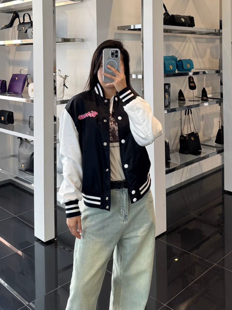 Versace Versace Women's embroidered logo baseball jacket Size S / US 4 / IT 40 - 9 Thumbnail
