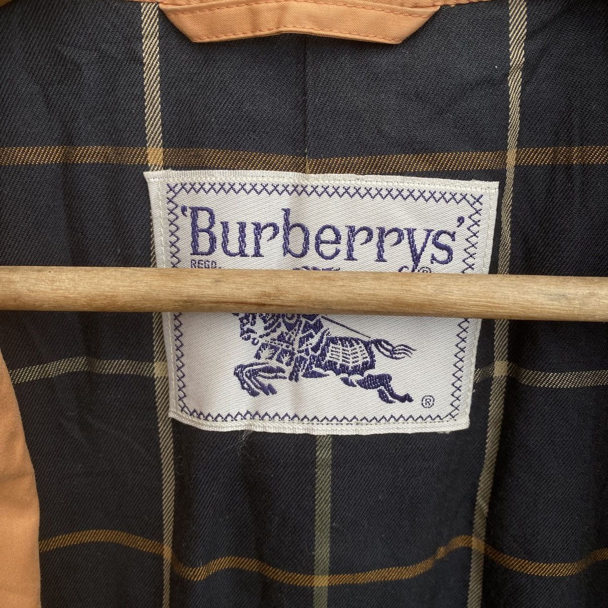Burberry × Vintage Vintage BURBERRYS’ Prorsum Double Breast Trench Coat/Parkas Size L / US 10 / IT 46 - 8 Thumbnail