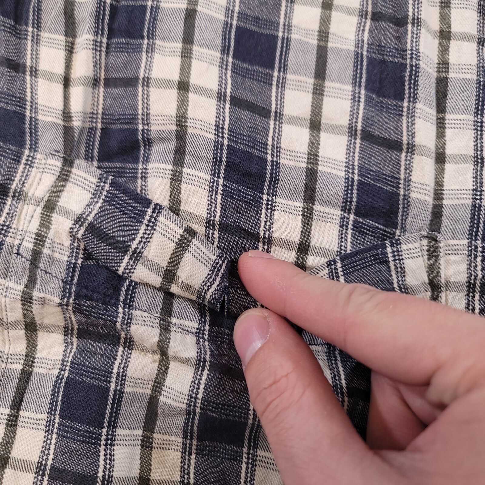 Haggar Haggar Tartan Flannel Shirt Mens Size Large L Blue White Size US L / EU 52-54 / 3 - 5 Thumbnail