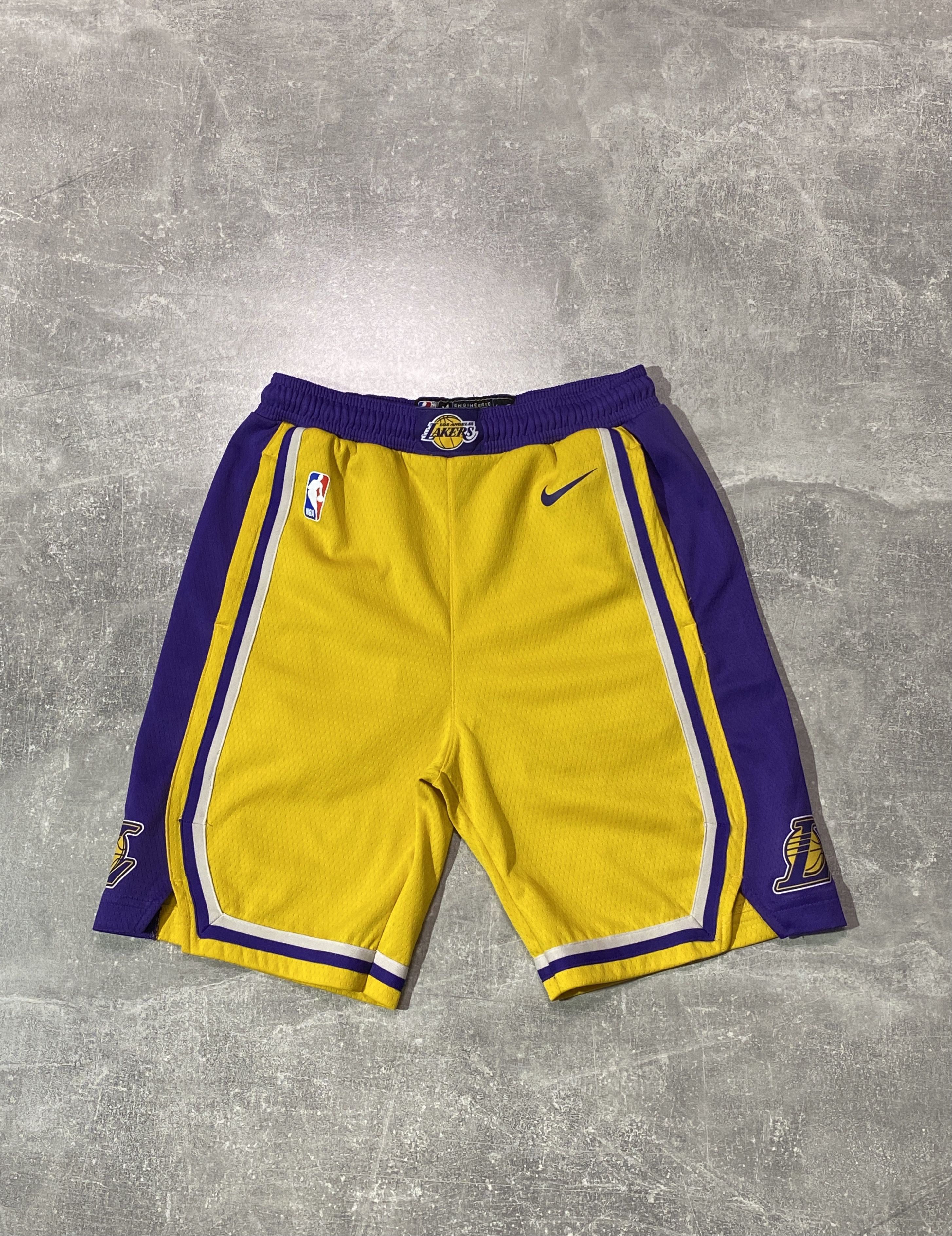 Nike Nike x L.A Lakers NBA Basketball Shorts Size US 32 / EU 48 - 1 Thumbnail