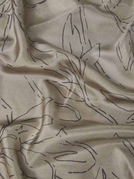 Brunello Cucinelli o1w1db10825 Size: OS/ Scarf in Light/Pastel Brown Size ONE SIZE - 3 Thumbnail