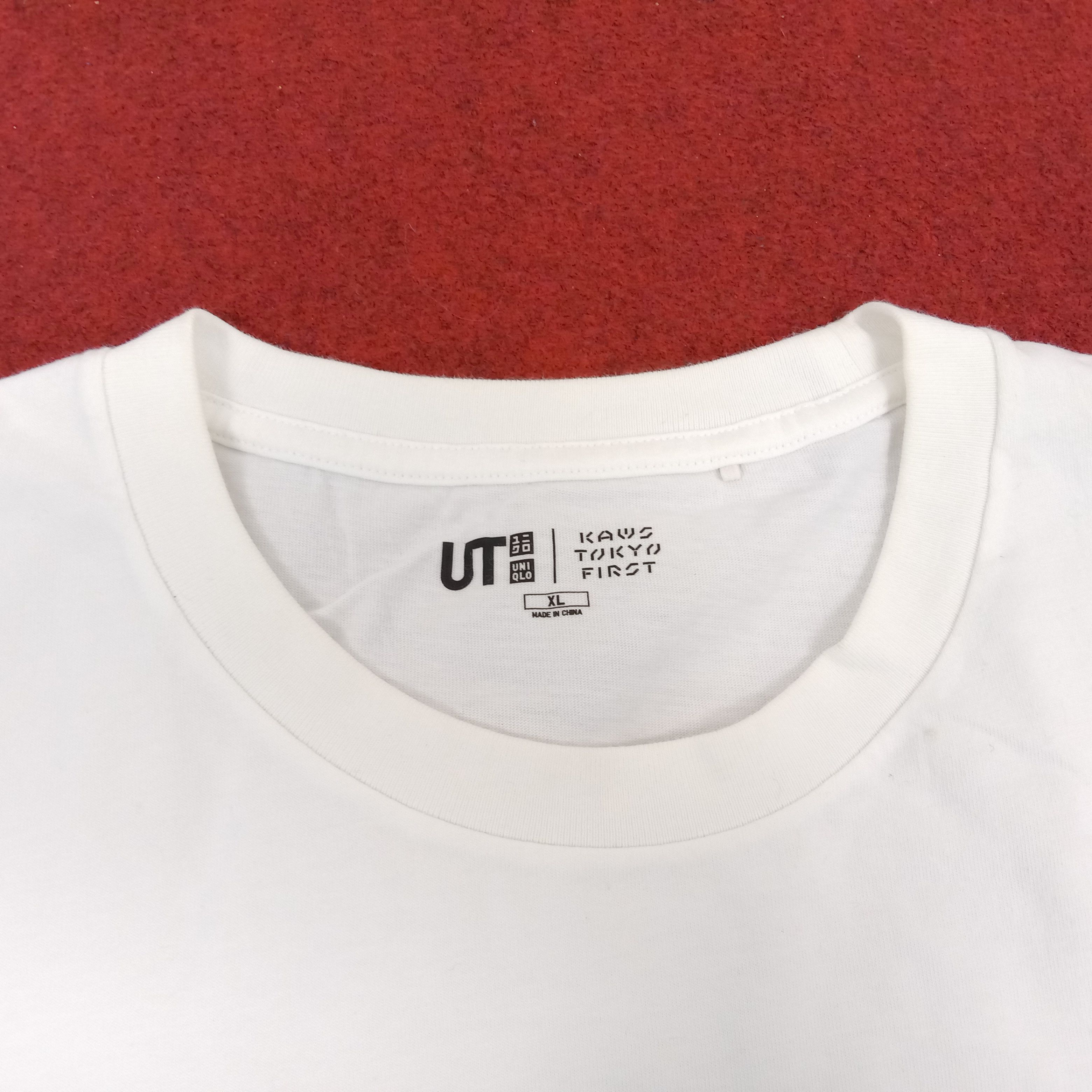 Japanese Brand × Kaws Kaws X Japanese Brand Streetwear Center Design Tshirt Size US L / EU 52-54 / 3 - 4 Thumbnail