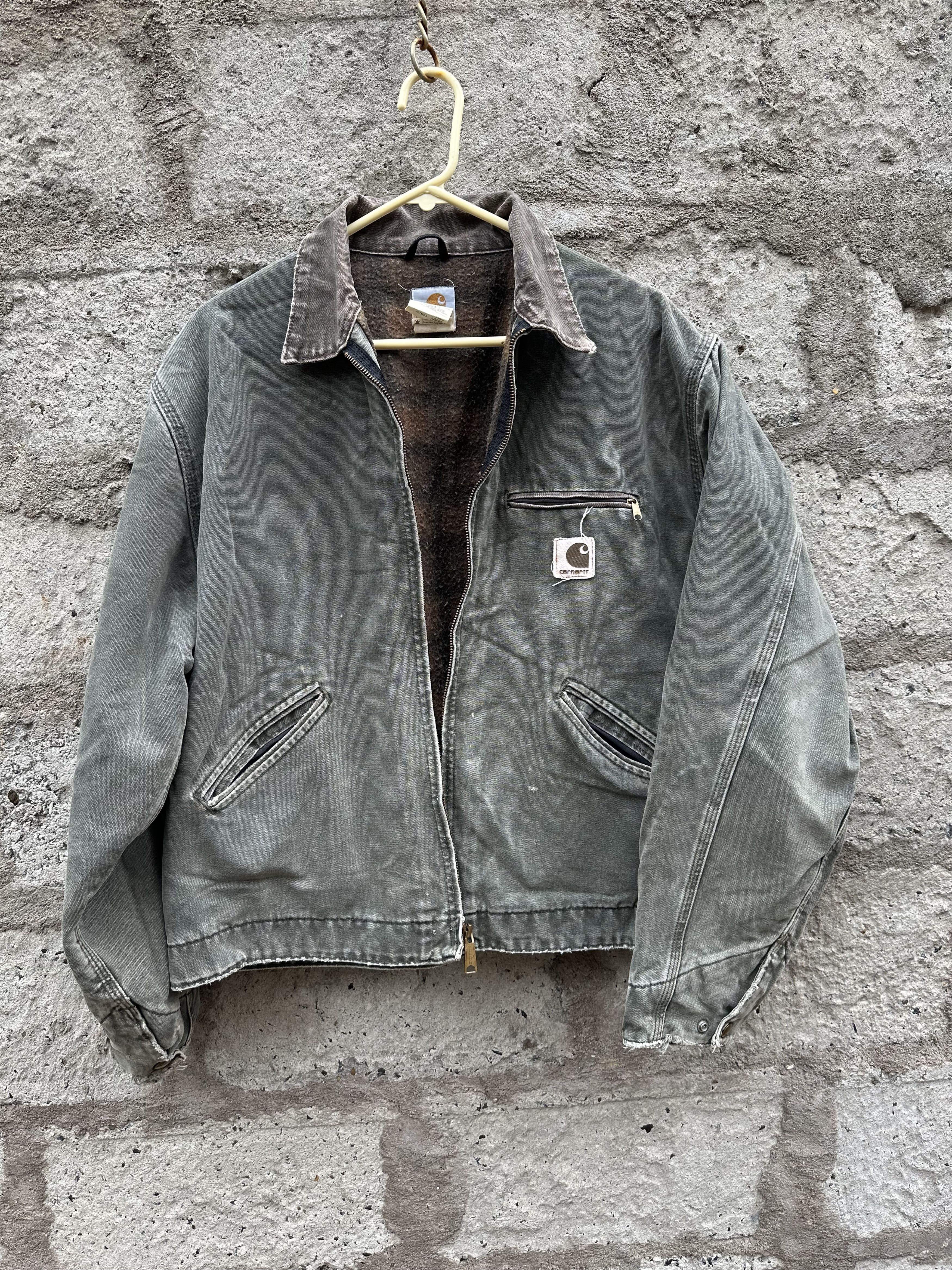 Carhartt × Streetwear × Vintage 03's Distressed Vintage