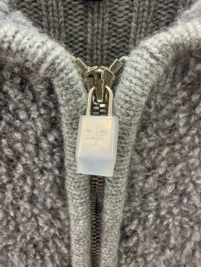 Loro Piana LORO PIANA Gray Teddy cashmere cardigan Size XS / US 0-2 / IT 36-38 - 4 Thumbnail