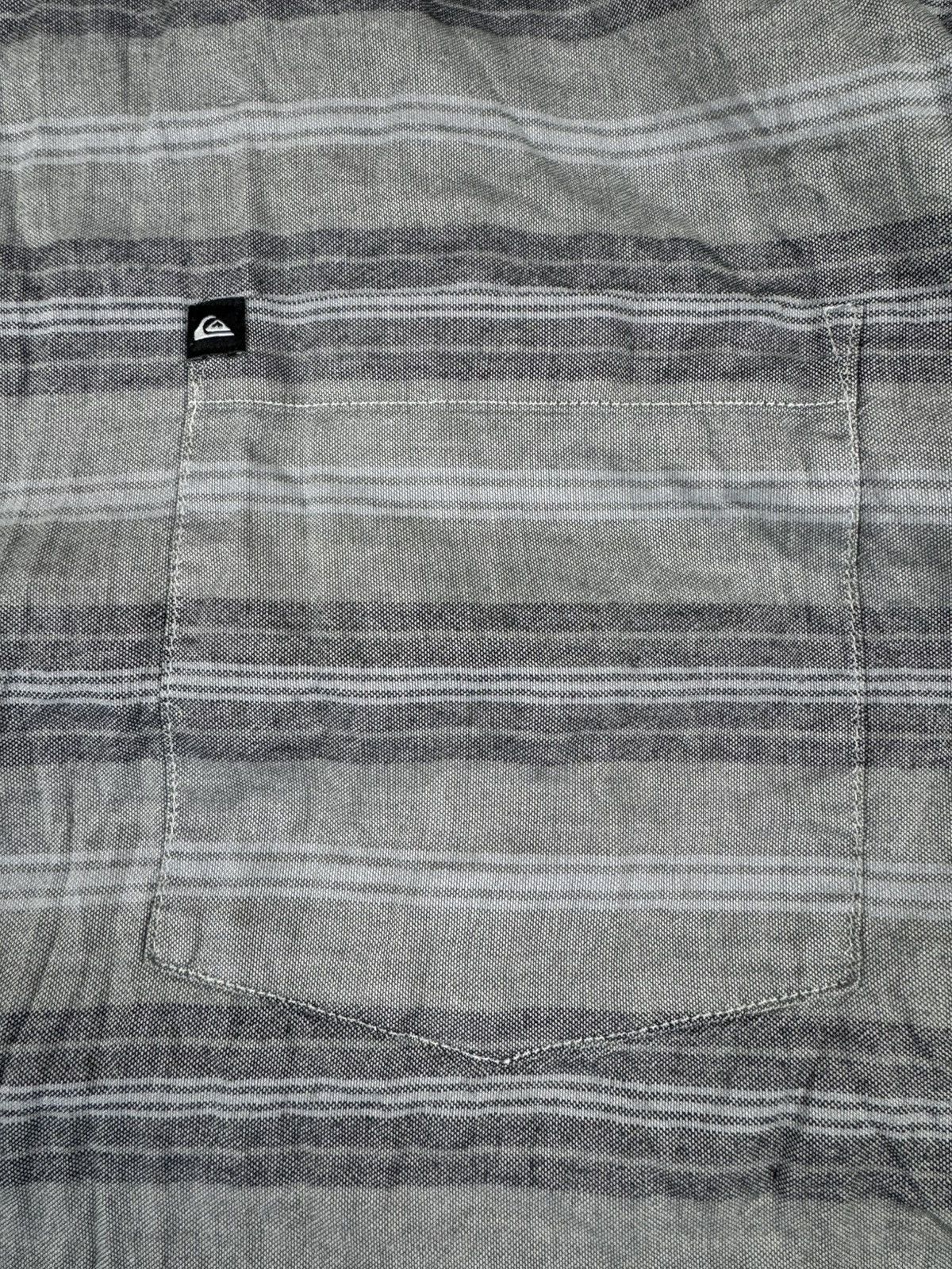 Quiksilver Vintage Y2K Quiksilver striped surfing short sleeve shirt Size US XXL / EU 58 / 5 - 6 Thumbnail