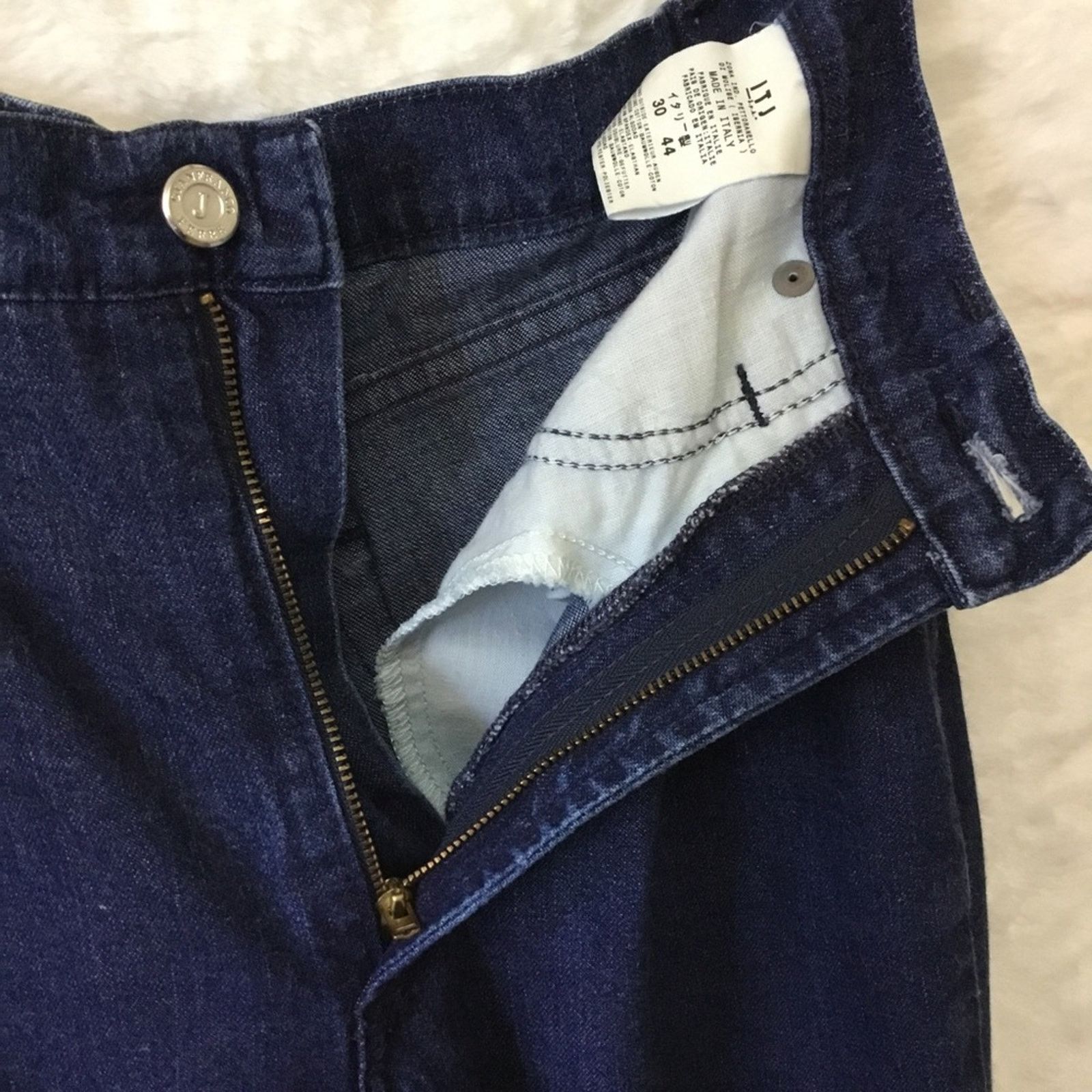 Gianfranco Ferre Gianfranco Ferré ITJ Blue Straight-Leg Jeans Size 30" / US 8 / IT 44 - 3 Thumbnail