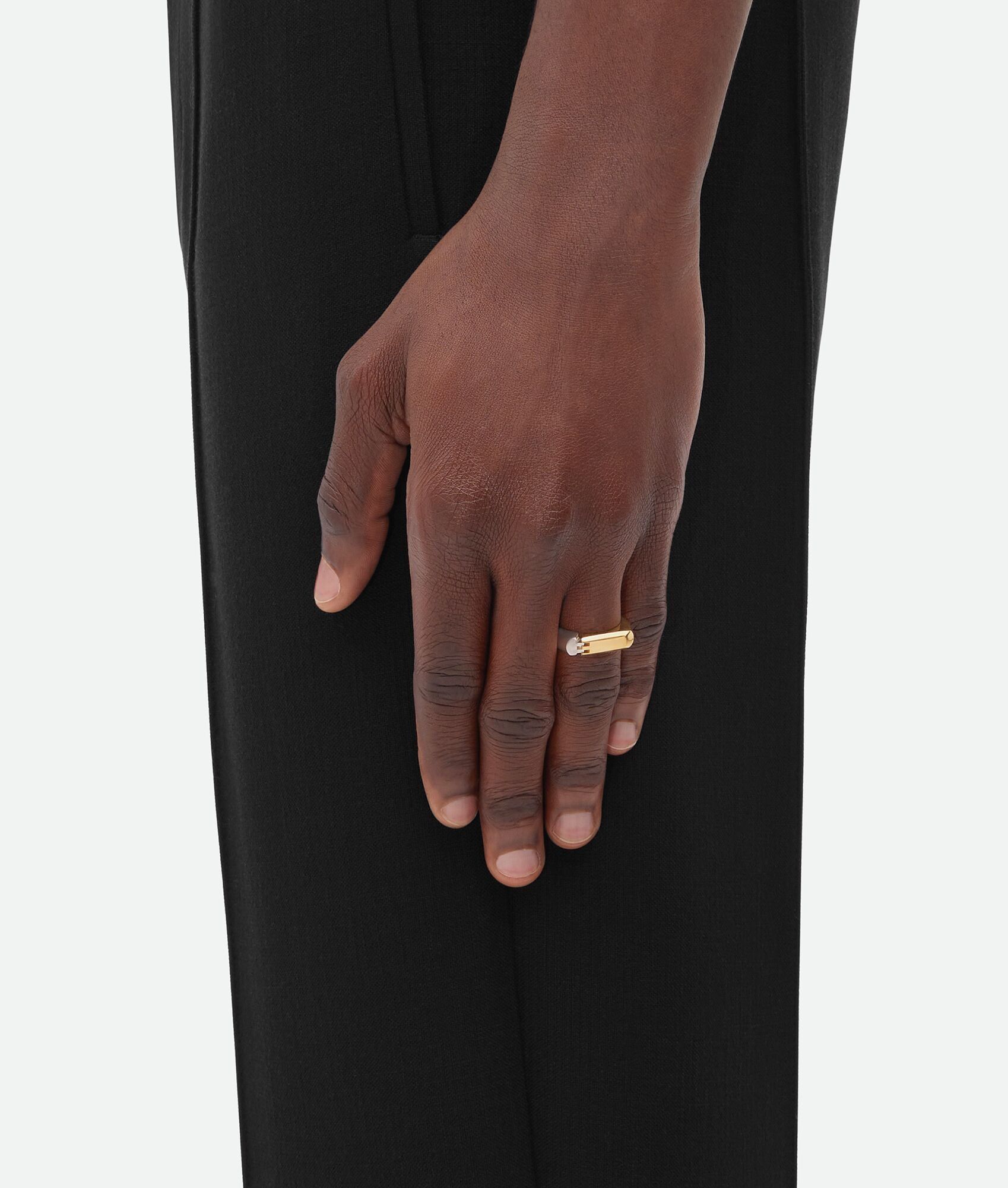 Bottega Veneta o1bcso1str0925 Size:19 / Hinge Ring in Silver/Gold Size ONE SIZE - 2 Thumbnail