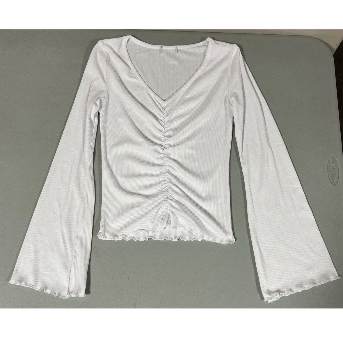 PRINCESS POLLY White Ruched V-Neck Long Sleeve Shirt Top Blouse Tee Size M🤍 Size M / US 6-8 / IT 42-44 - 1 Thumbnail