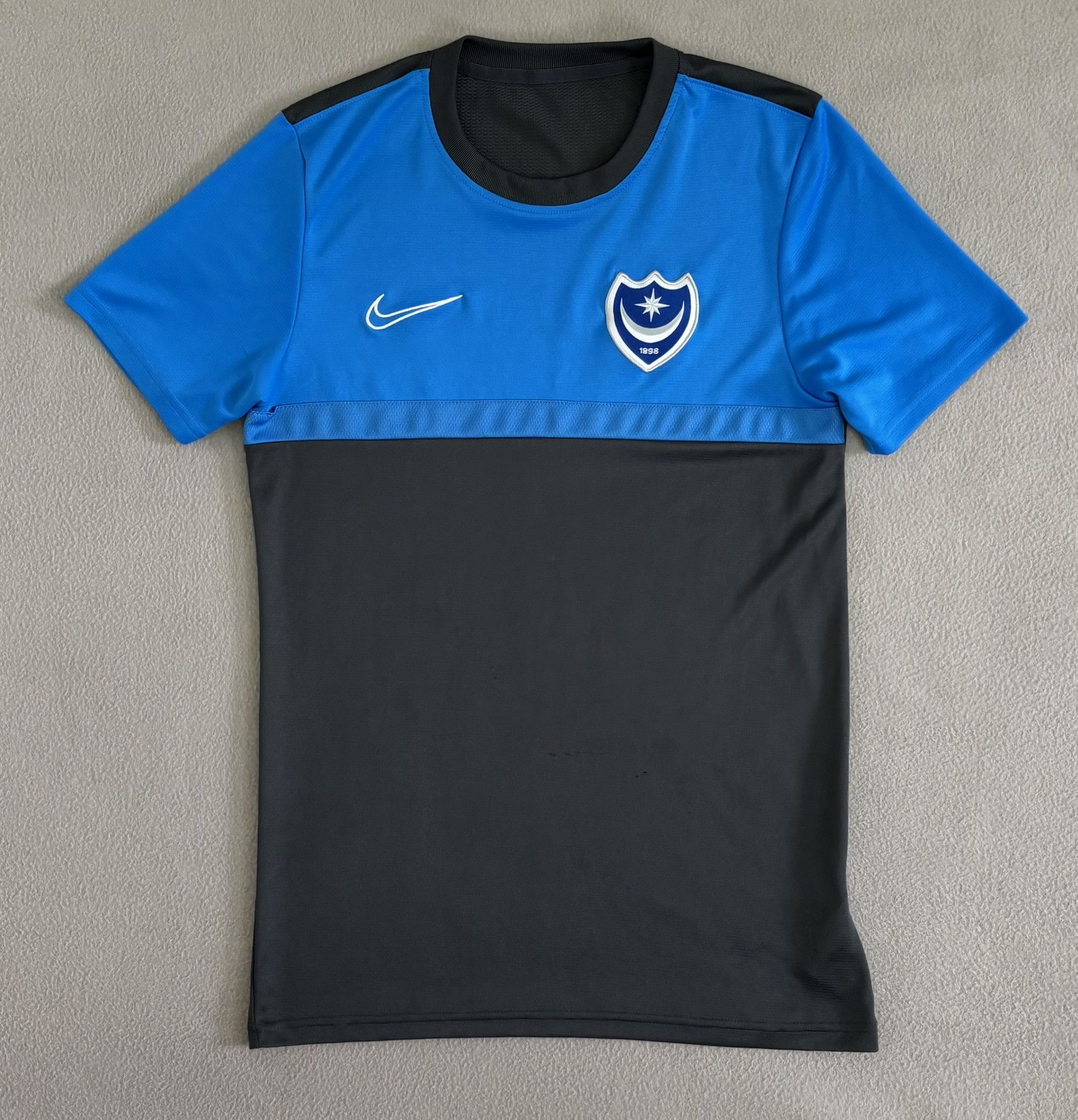 Nike Portsmouth FC Nike Football Jersey Size S Size US S / EU 44-46 / 1 - 5 Thumbnail
