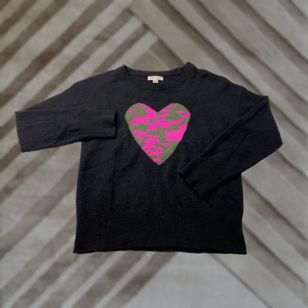 Vintage Philosophy 100% Cashmere Sweater Women Small Barbiecore Hearts Black Pink Crew Neck Long Sleeve Pullover Size S / US 4 / IT 40 - 1 Thumbnail