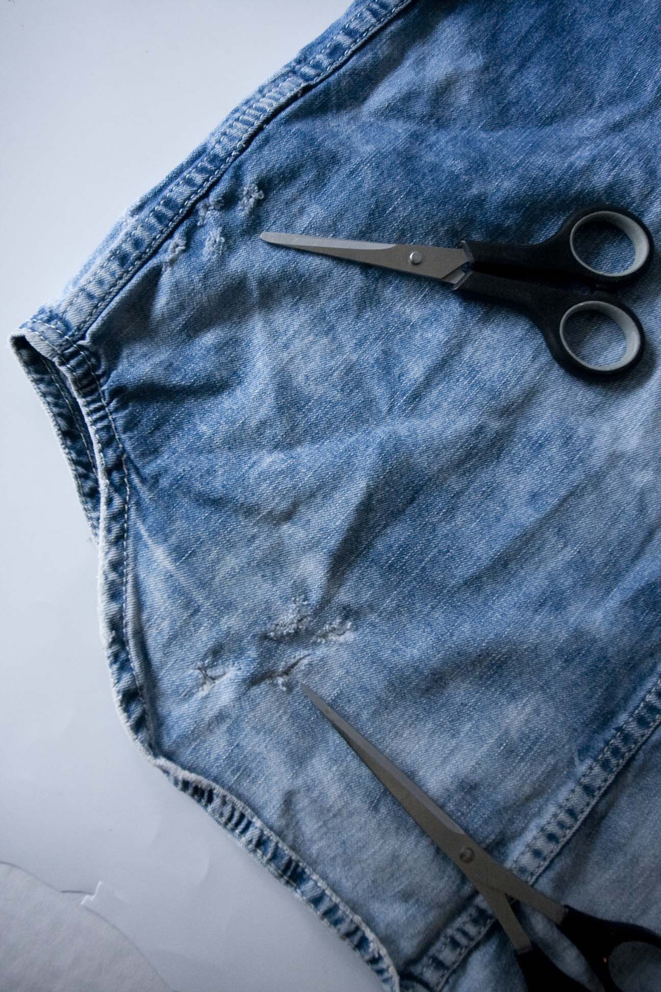 Diesel Diesel Shirt Denim Distressed Look Size S Blue Bleached Size US S / EU 44-46 / 1 - 5 Thumbnail
