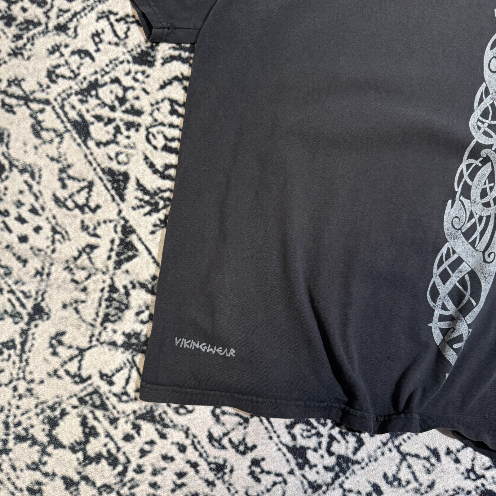 Vintage Vintage Black Cotton T-Shirt Size L Vikingswear Y2K 90s Size US L / EU 52-54 / 3 - 11 Thumbnail