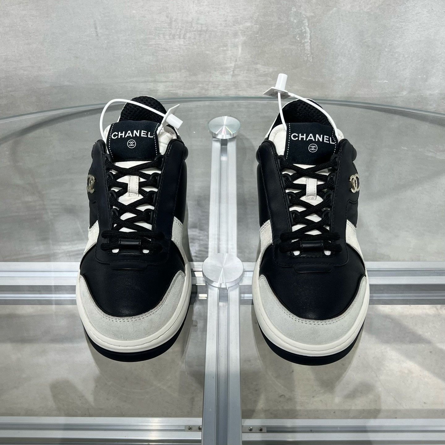 Chanel Chanel 23C Black White Double C Sneakers Size US 5 / IT 35 - 1 Thumbnail