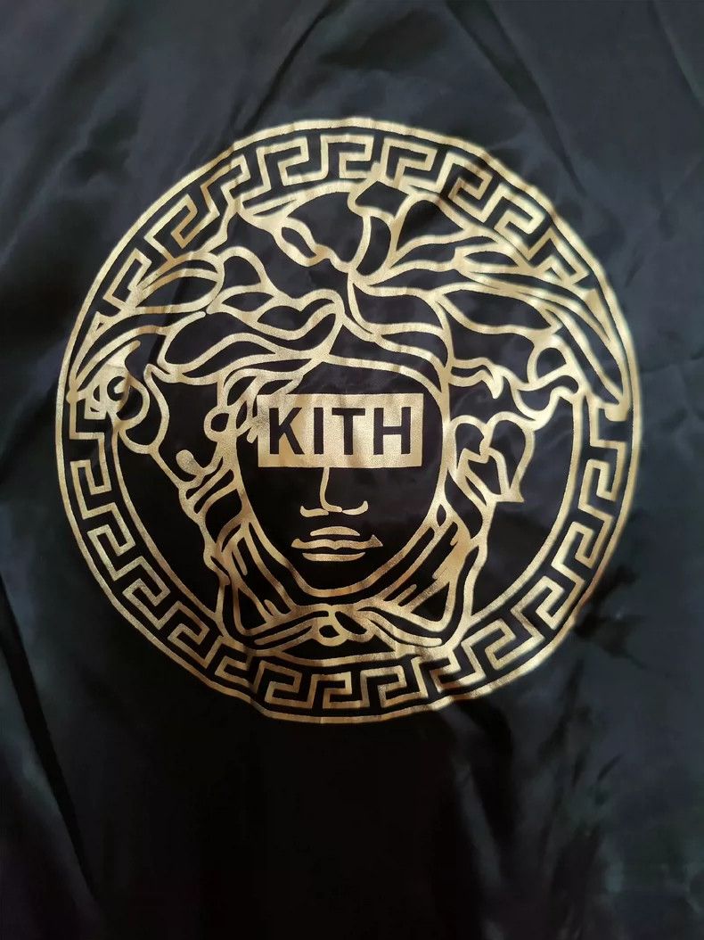 Versace Versace Printed reversible jacket jacket Size US M / EU 48-50 / 2 - 9 Thumbnail