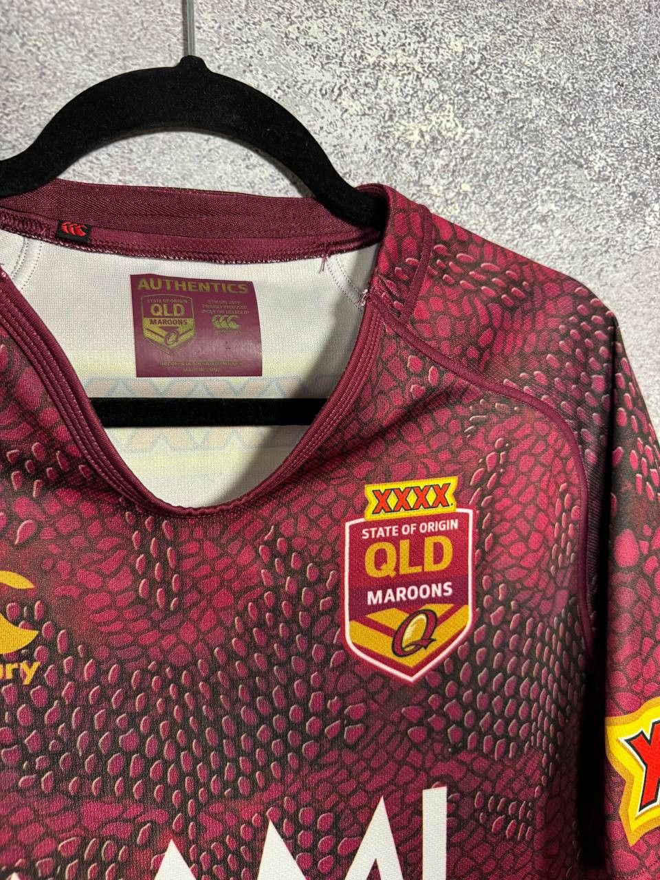 Canterbury of New Zealand QLD Maroons State Of Origin 2009 NRL Canterbury Jersey Size US L / EU 52-54 / 3 - 9 Thumbnail