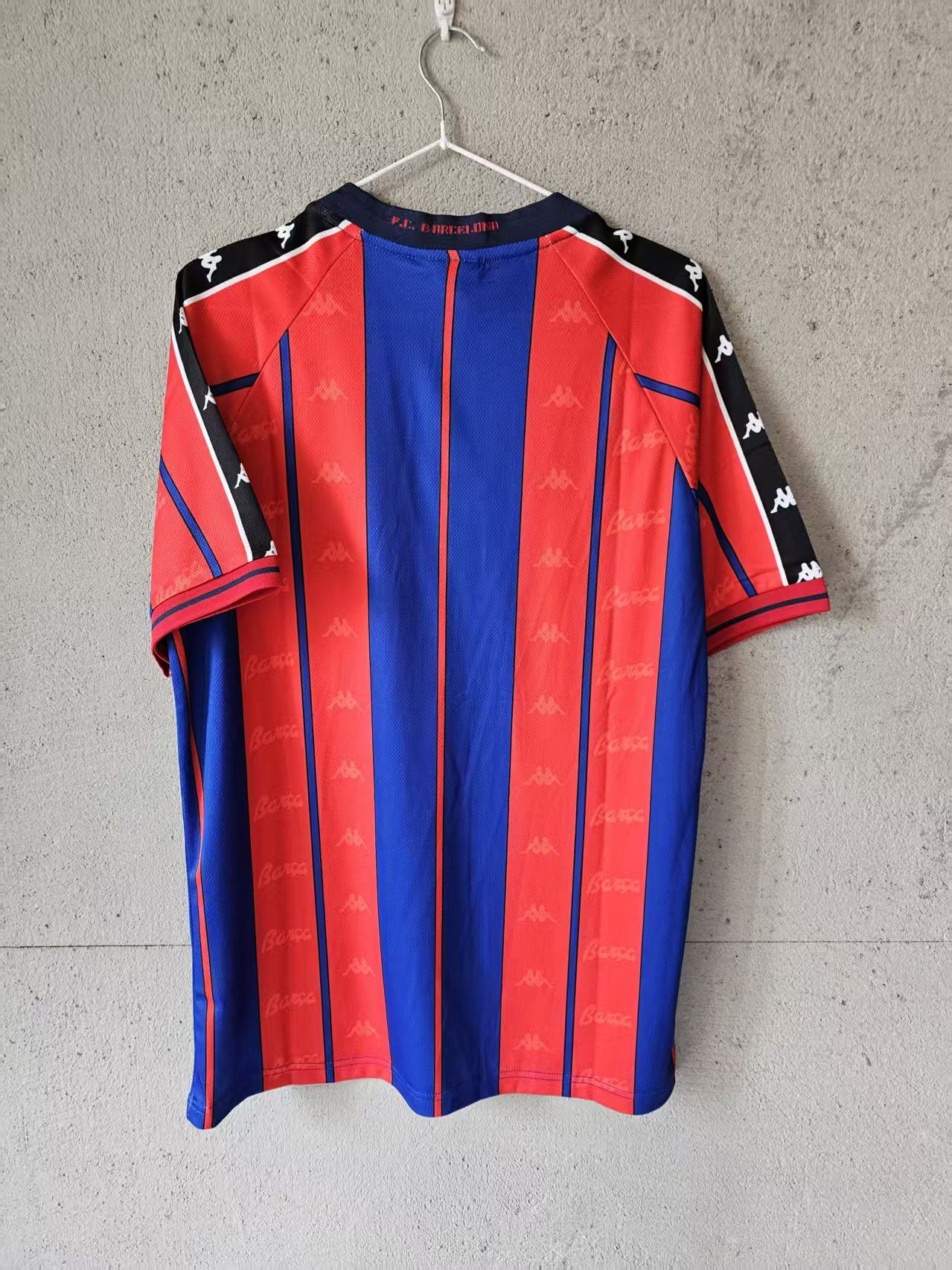 Other 1997 1998 Barcelona Jersey Size US S / EU 44-46 / 1 - 4 Thumbnail